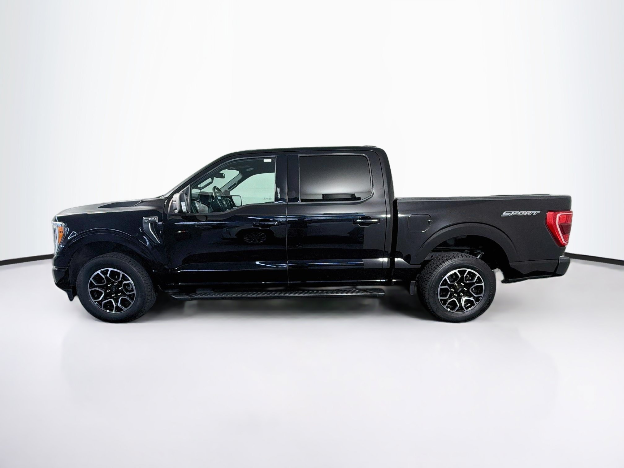 Used 2023 Ford F-150 XLT Truck SuperCrew Cab