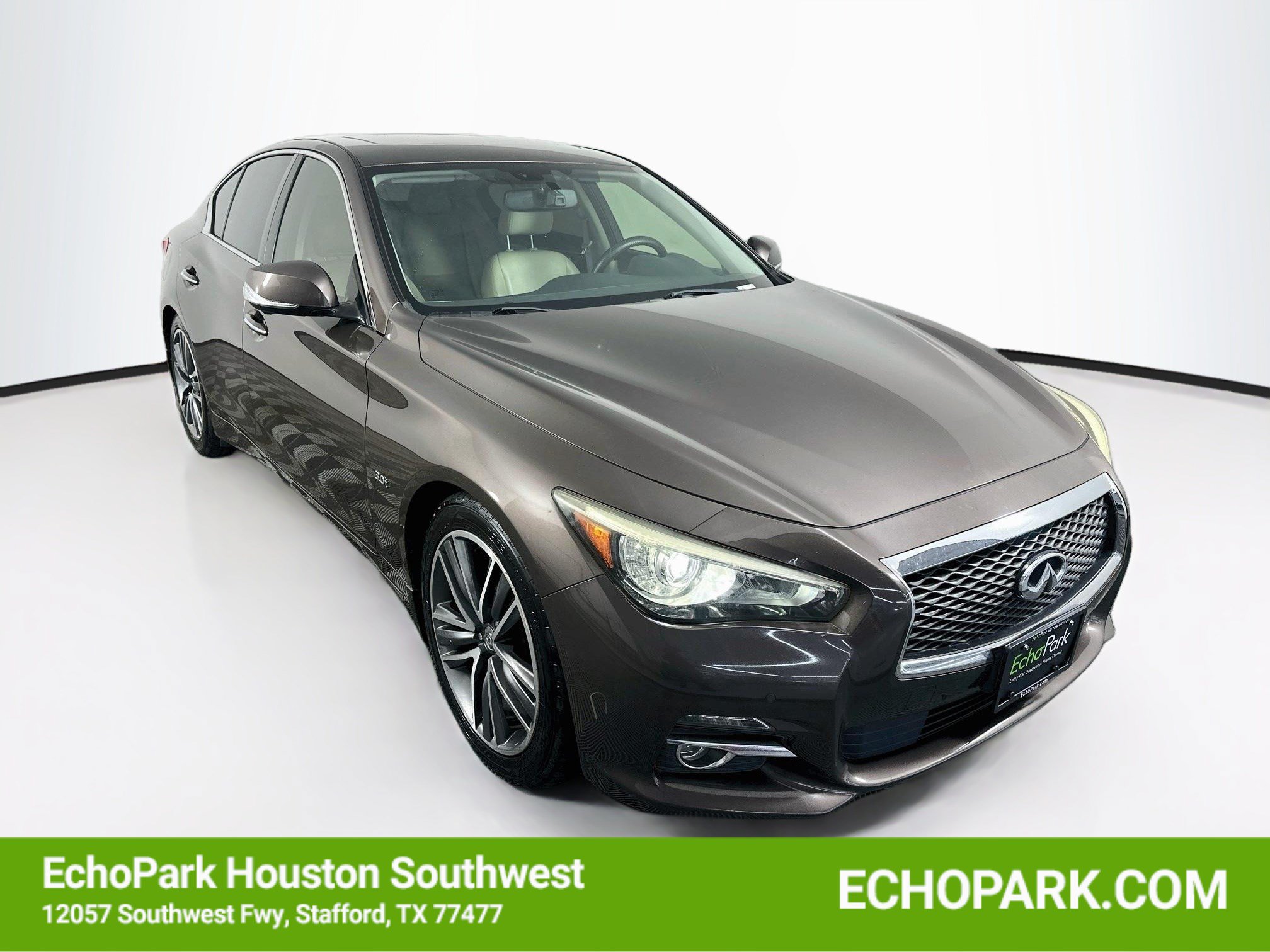 2017 INFINITI Q50