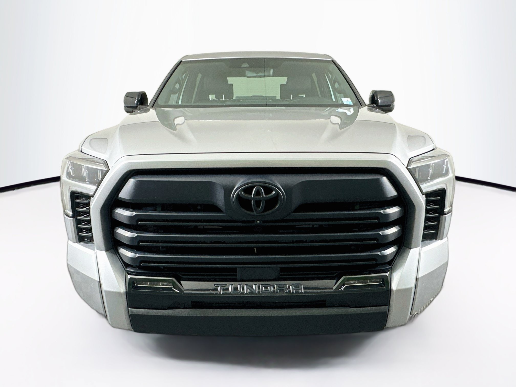 Used 2025 Toyota Tundra 4WD Limited Limited CrewMax 5.5 Bed