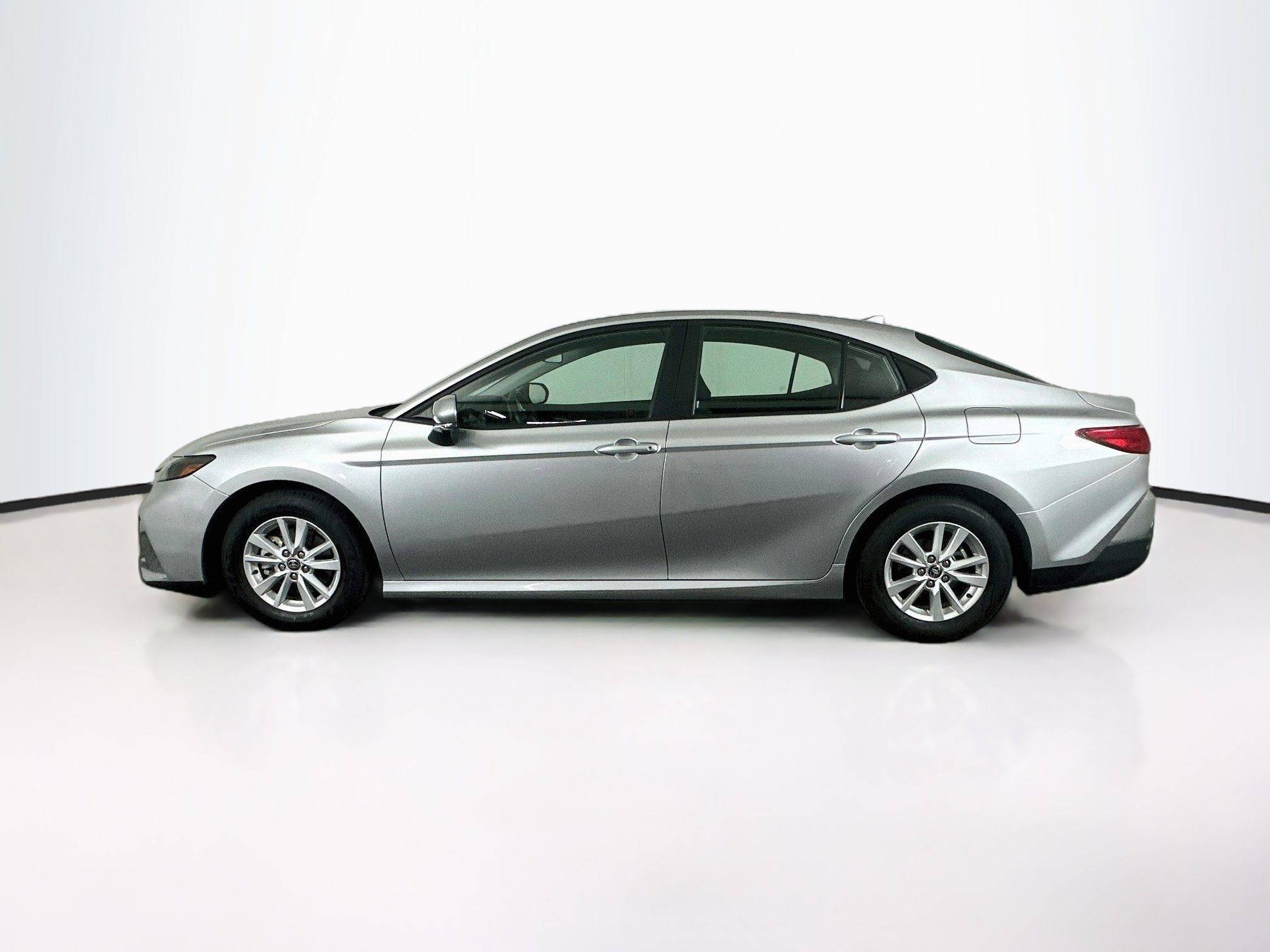 Used 2025 Toyota Camry LE LE