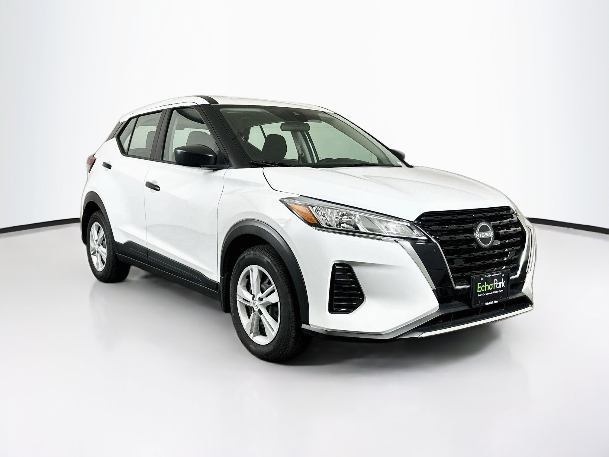 2025 Nissan KICKS PLAY