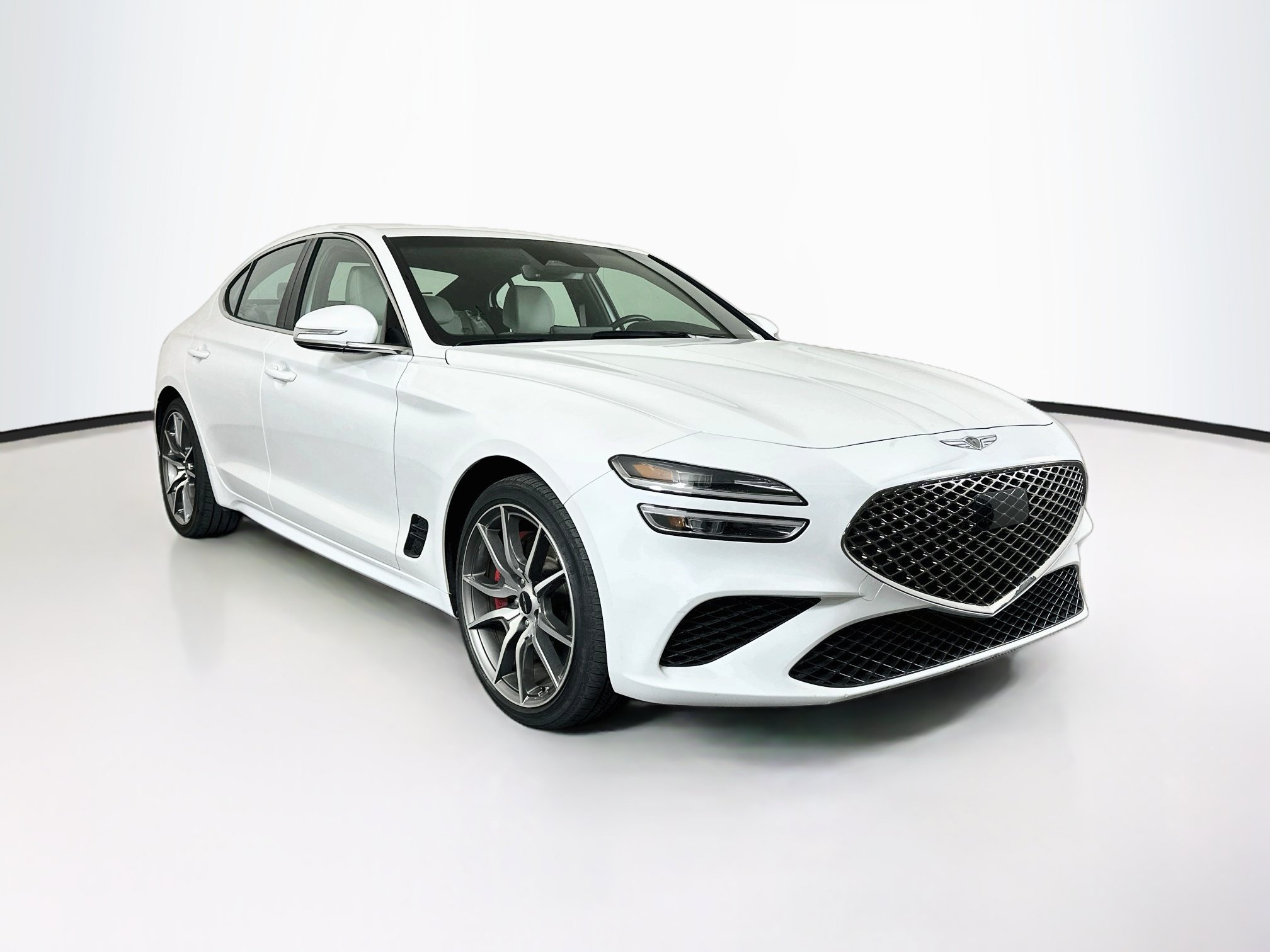 2025 GENESIS G70 Standard