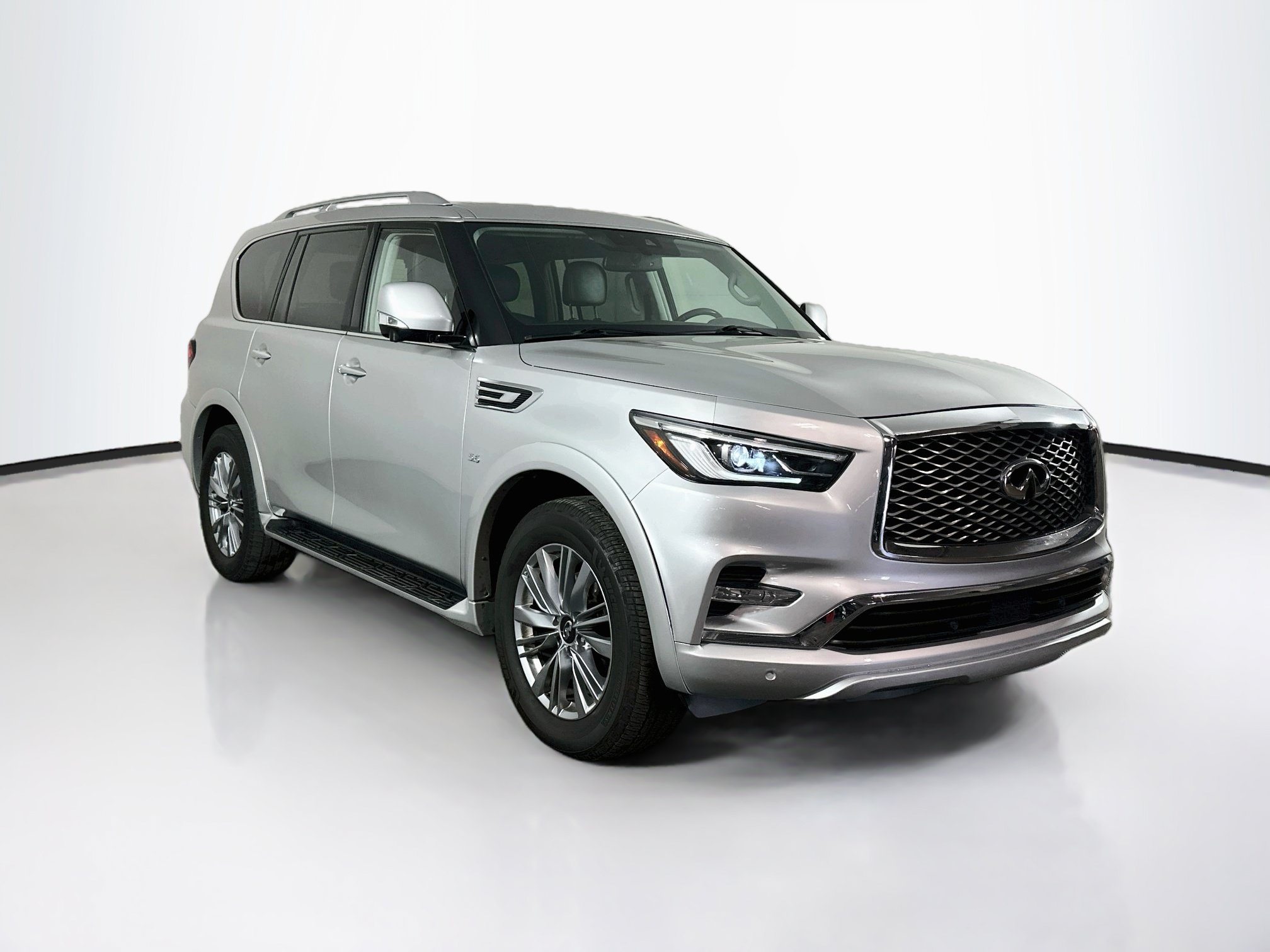  INFINITI QX80