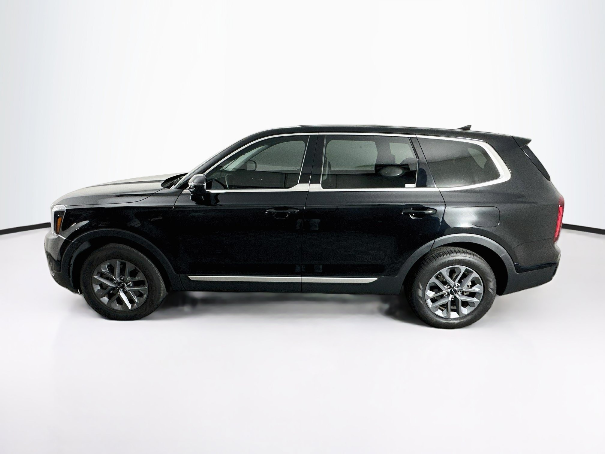 Used 2025 Kia Telluride LX LX FWD
