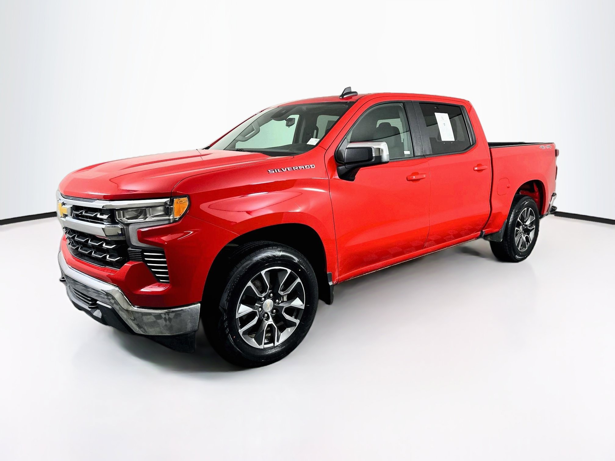 Used 2024 Chevrolet Silverado 1500 LT 4WD Crew Cab 147 LT w/2FL