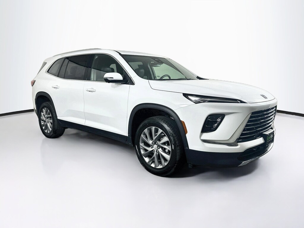 Used 2025 Buick Enclave Preferred Preferred