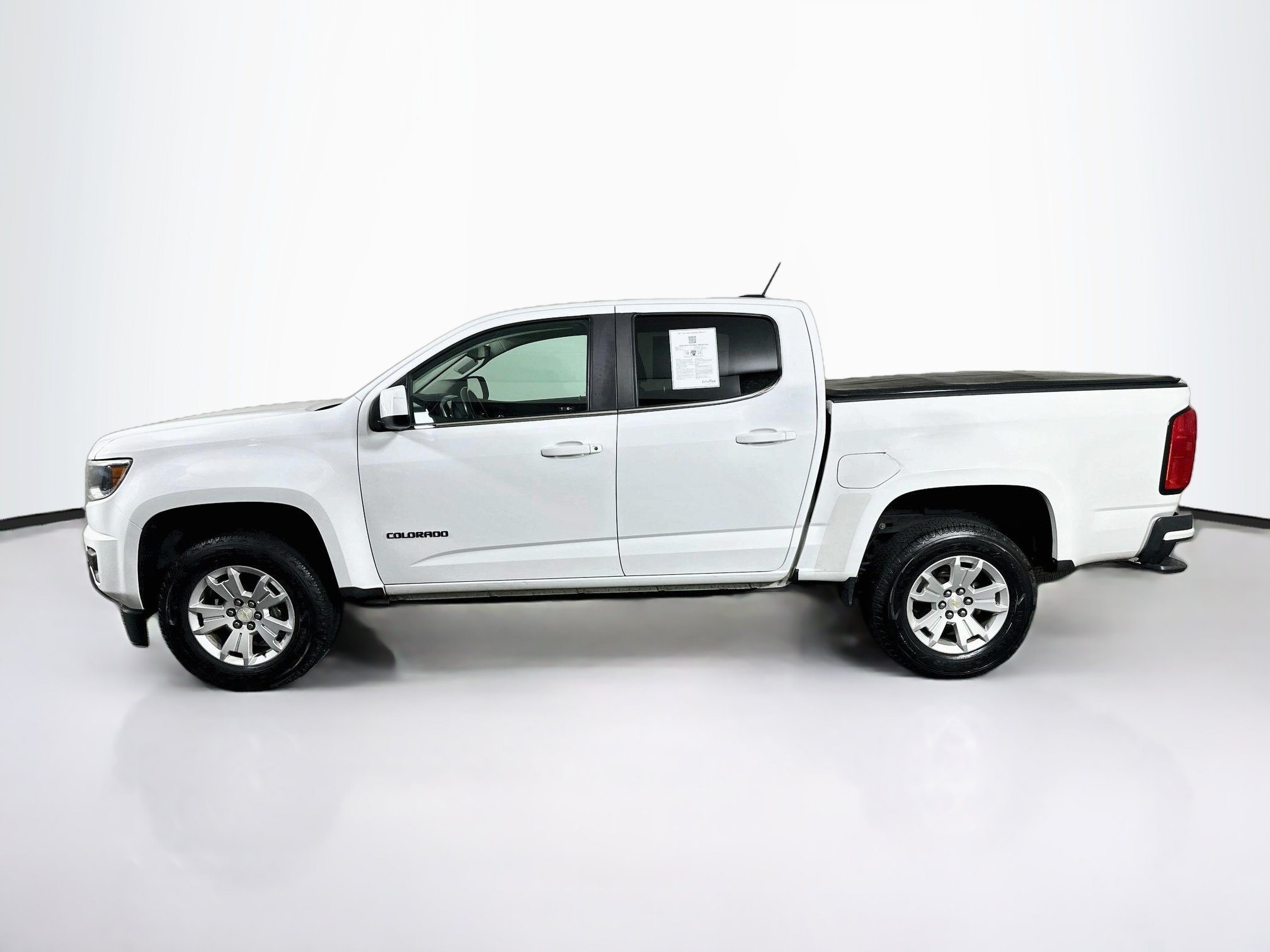 Used 2017 Chevrolet Colorado 2WD LT 2WD Crew Cab 128.3 LT