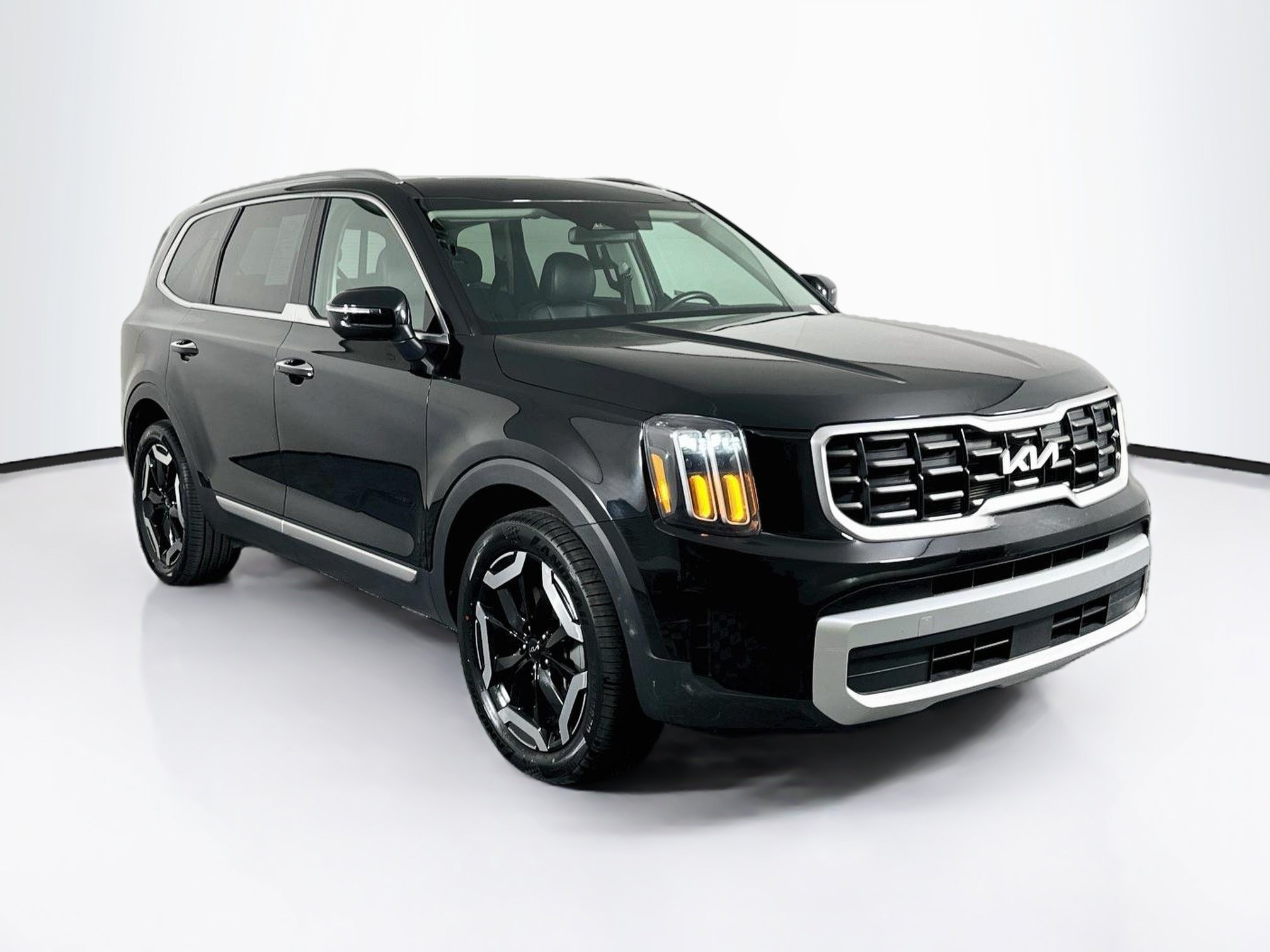 Used 2025 Kia Telluride S S FWD