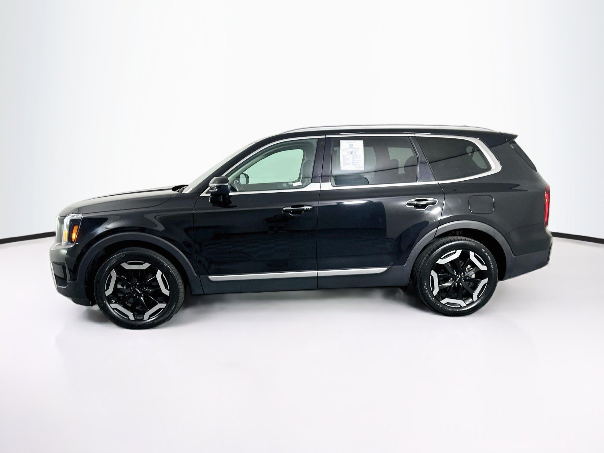 Used 2025 Kia Telluride S S FWD