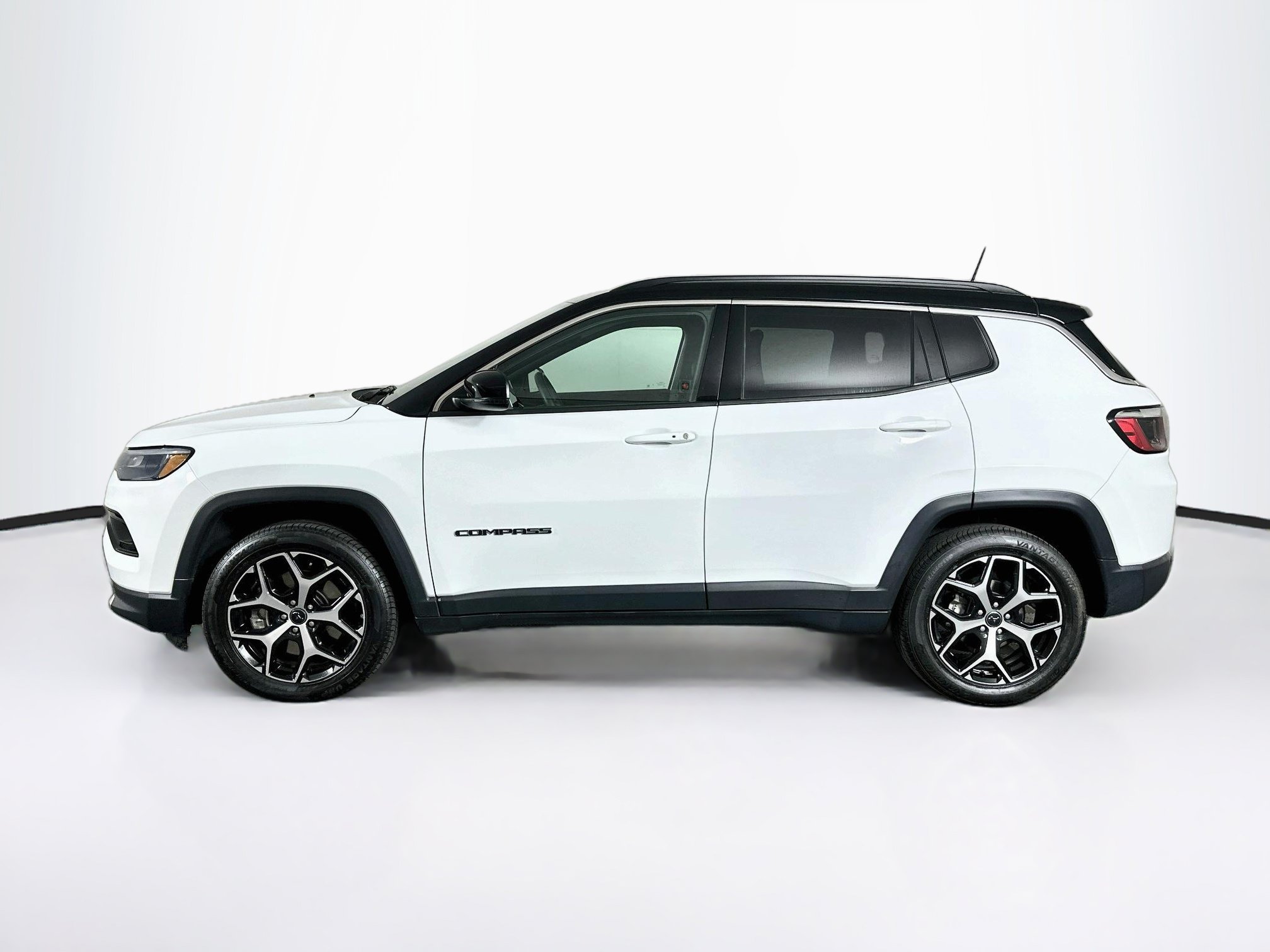 Used 2025 Jeep Compass Limited Limited 4x4