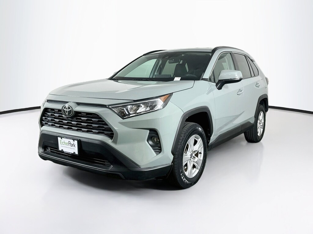 Used 2021 Toyota RAV4 XLE XLE AWD