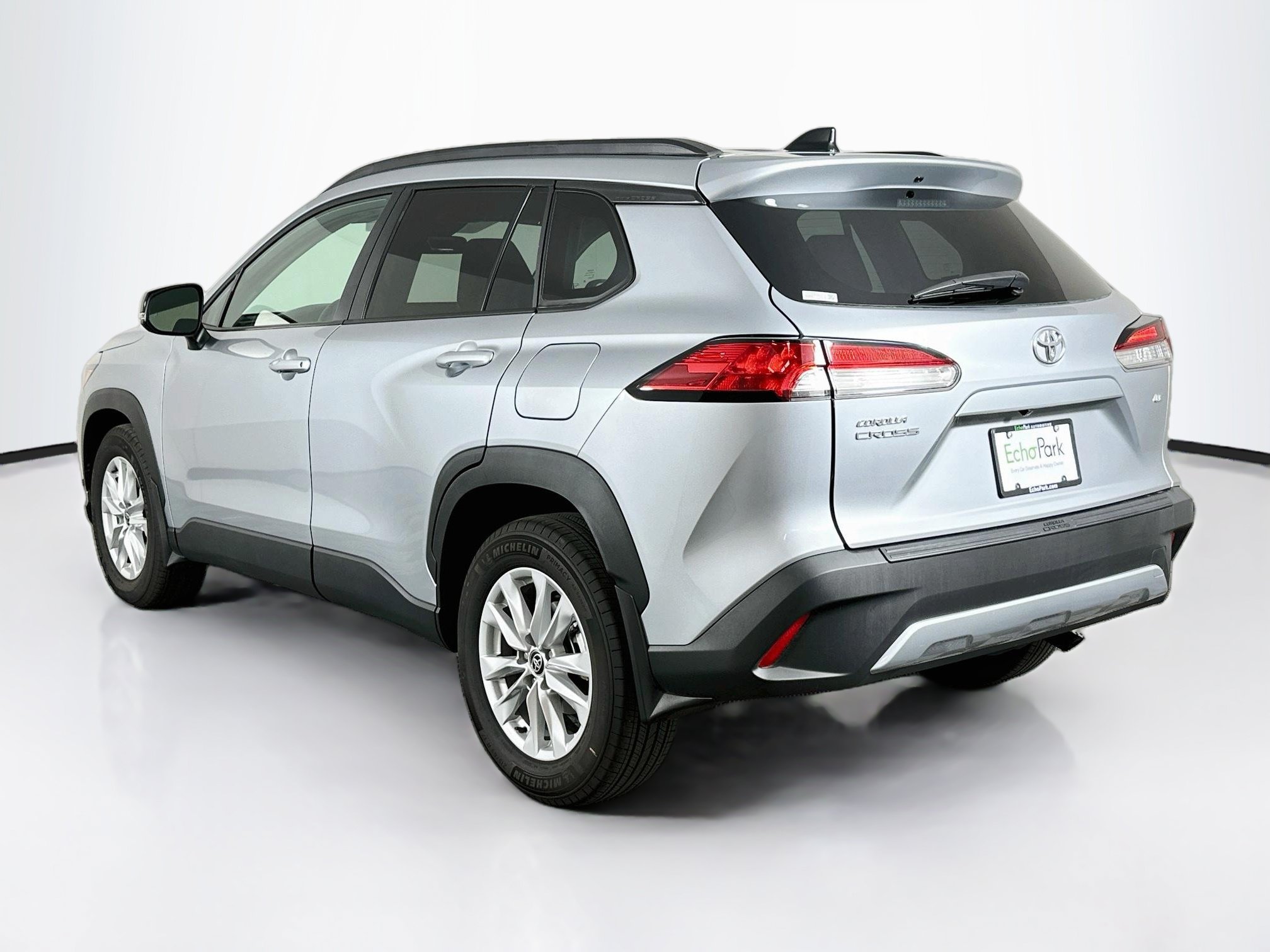 Used 2025 Toyota Corolla Cross LE LE 2WD