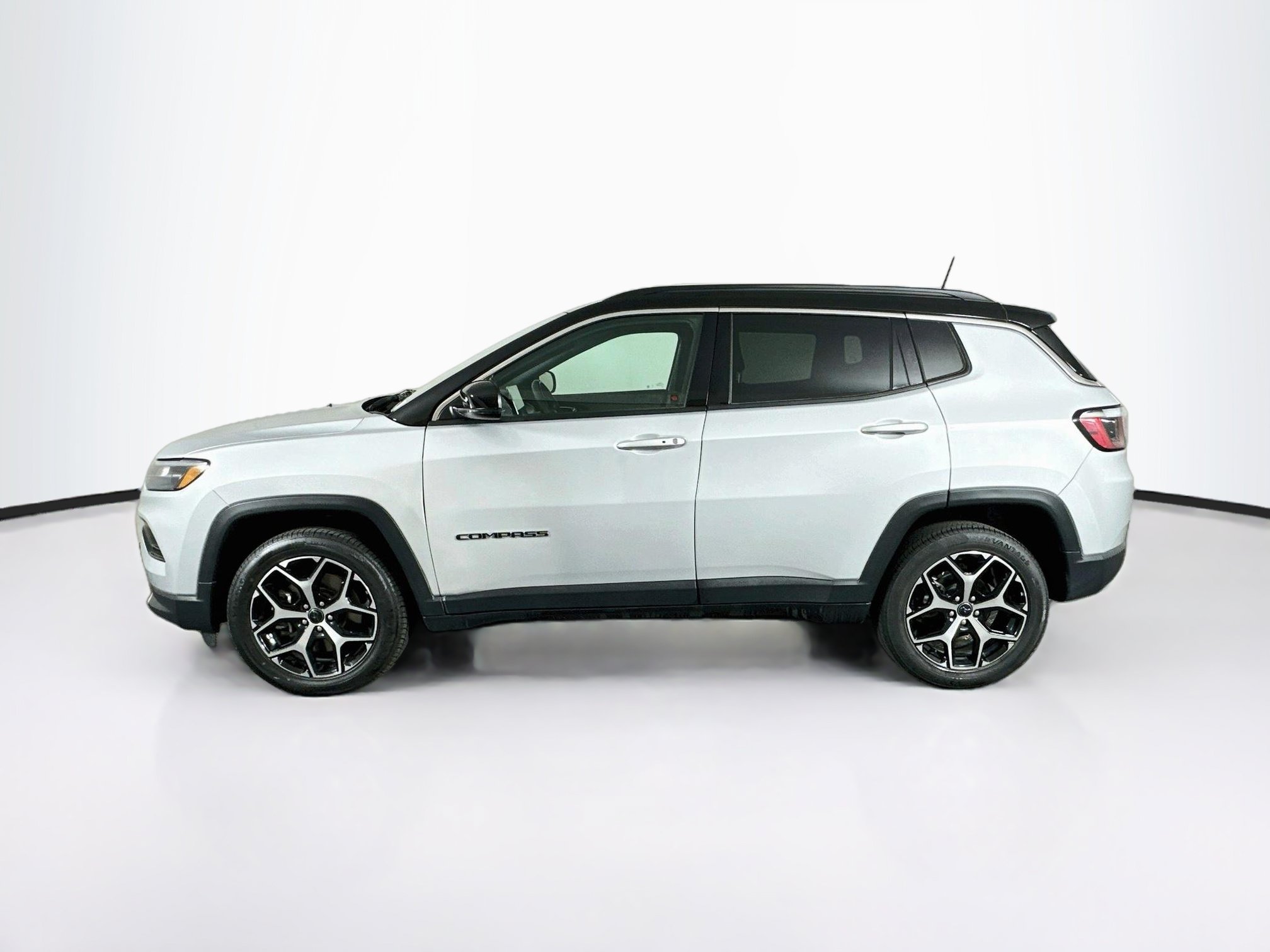 Used 2025 Jeep Compass Limited Limited 4x4