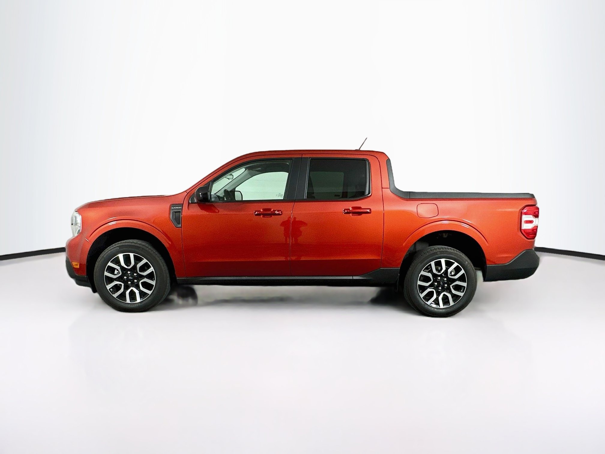 Used 2024 Ford Maverick LARIAT LARIAT FWD SuperCrew