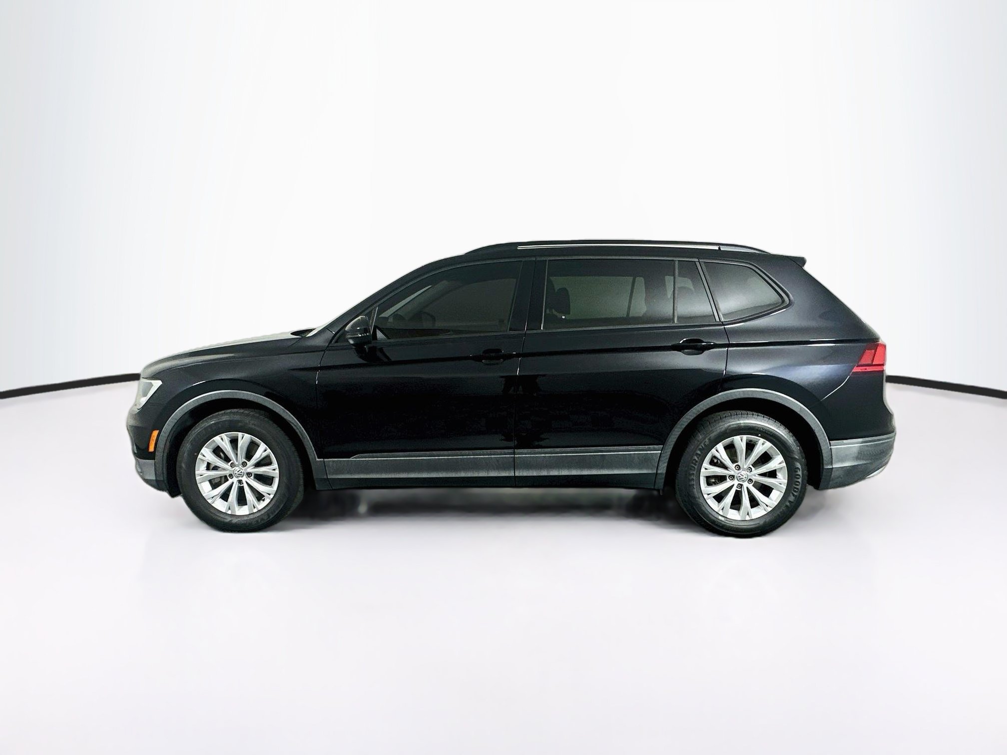 Used 2019 Volkswagen Tiguan S 2.0T S FWD