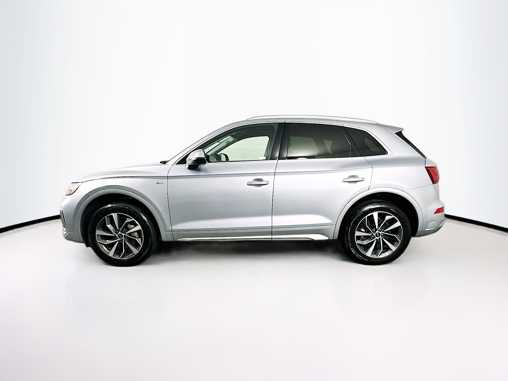 Used 2024 Audi Q5 S line Premium Plus S line Premium Plus 45 TFSI quattro