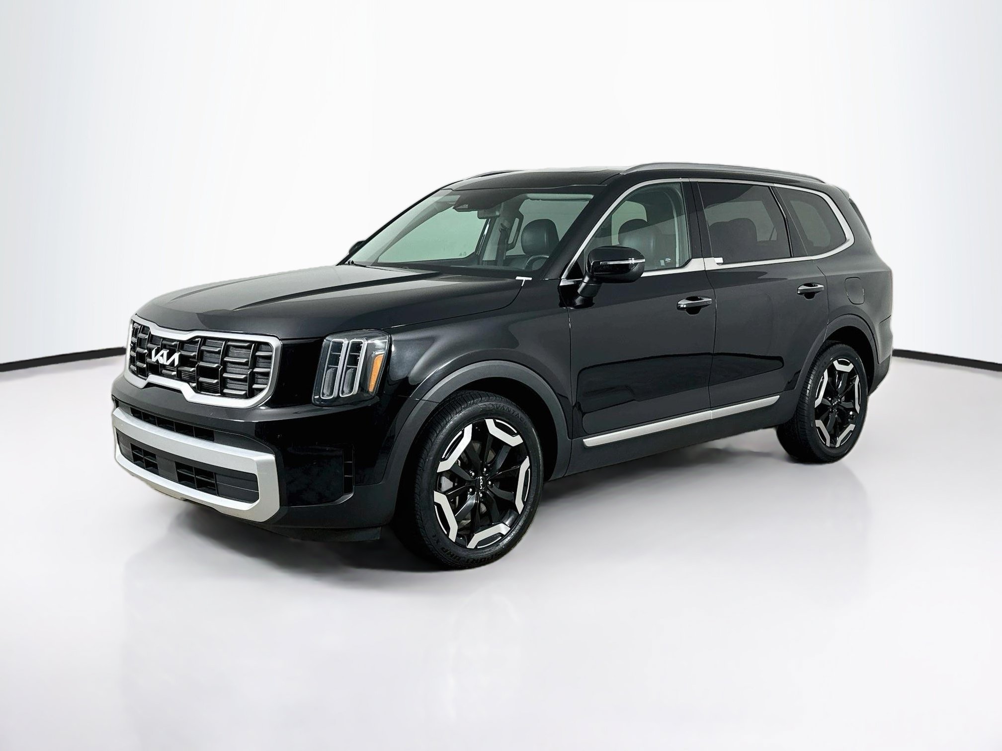 Used 2025 Kia Telluride S S AWD