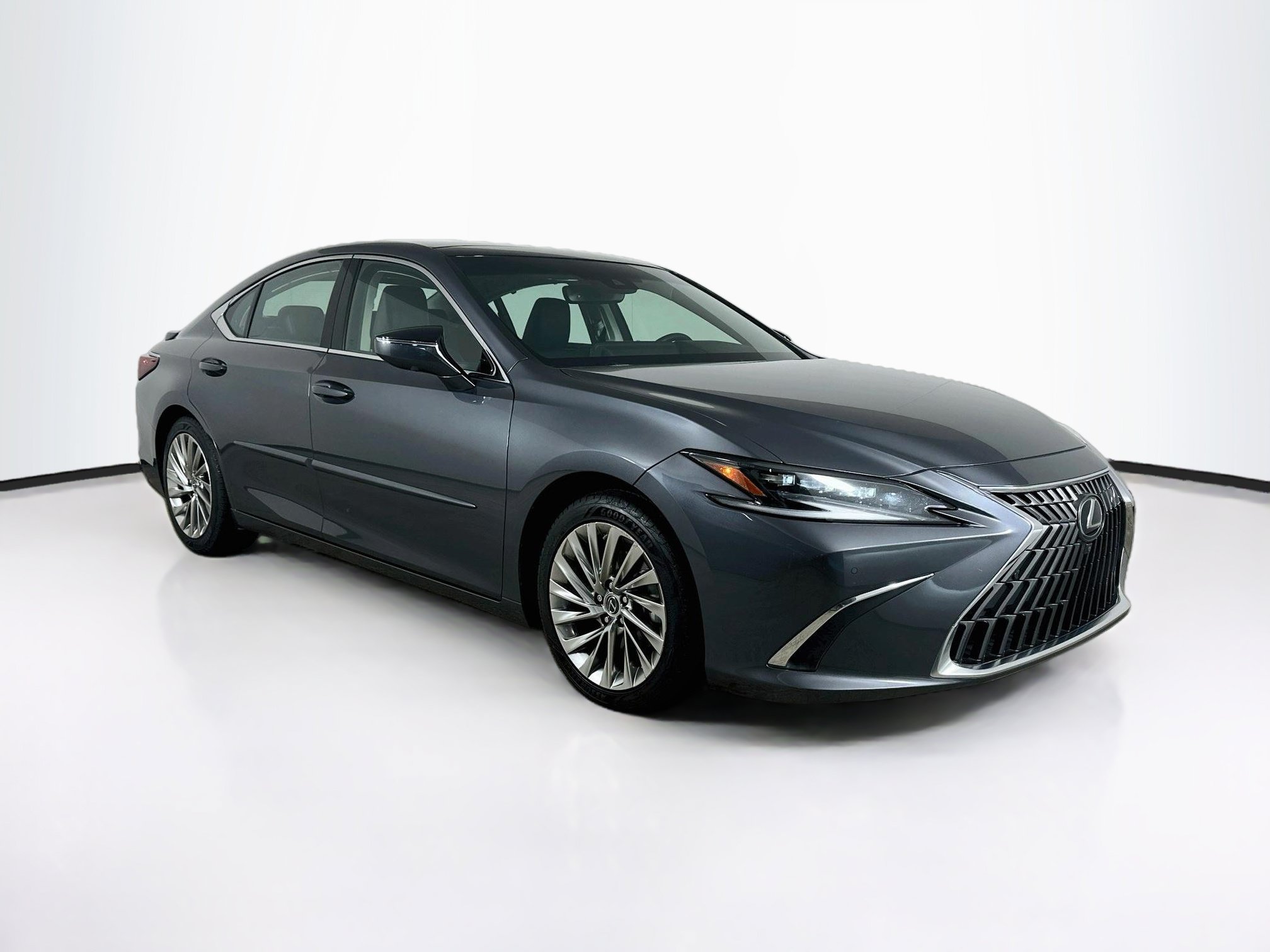 2022 Lexus ES