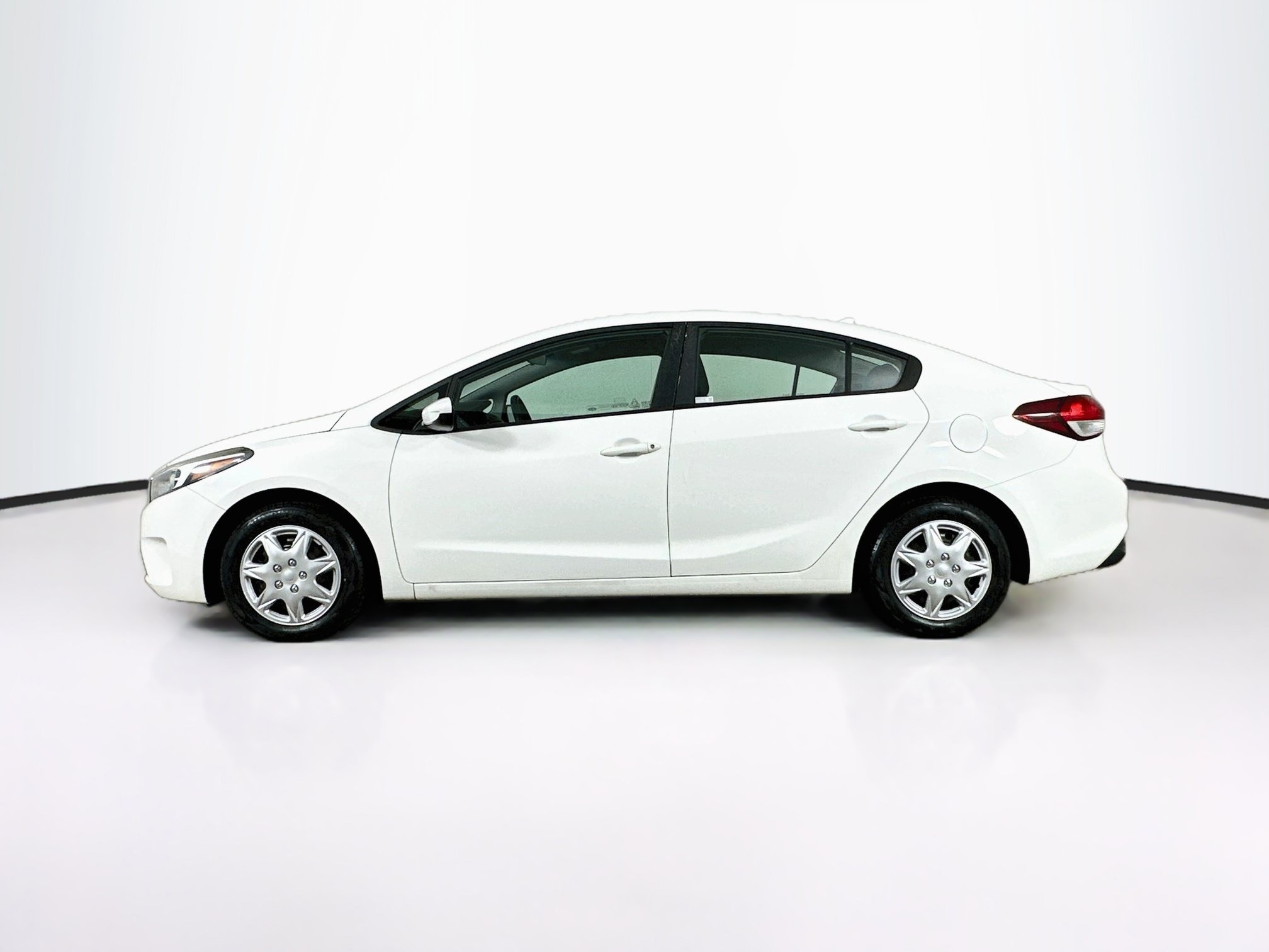 Used 2018 Kia Forte LX LX Auto