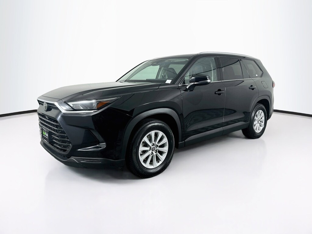 Used 2025 Toyota Grand Highlander XLE XLE AWD