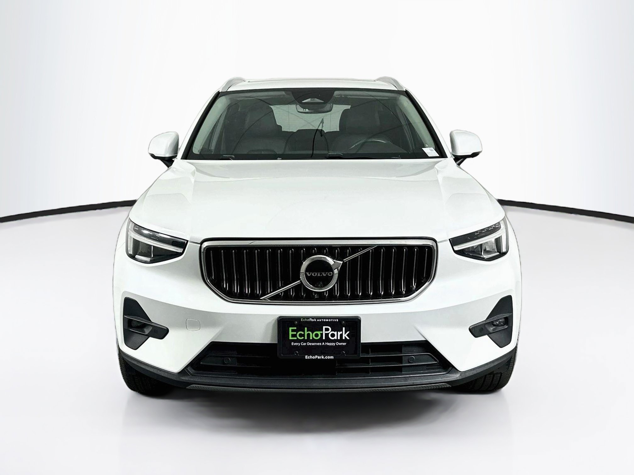 Used 2023 Volvo XC40 Ultimate Bright Theme B5 AWD Ultimate Bright Theme