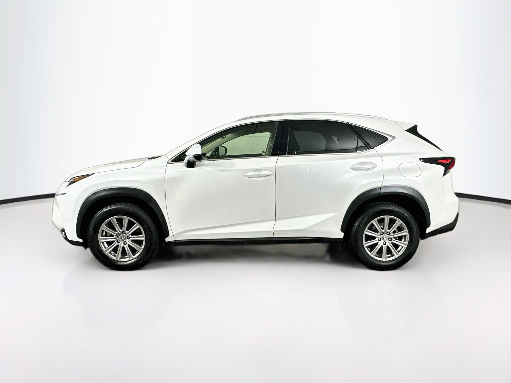 Used 2016 Lexus NX 200t NX 200t (FWD 4dr) FWD