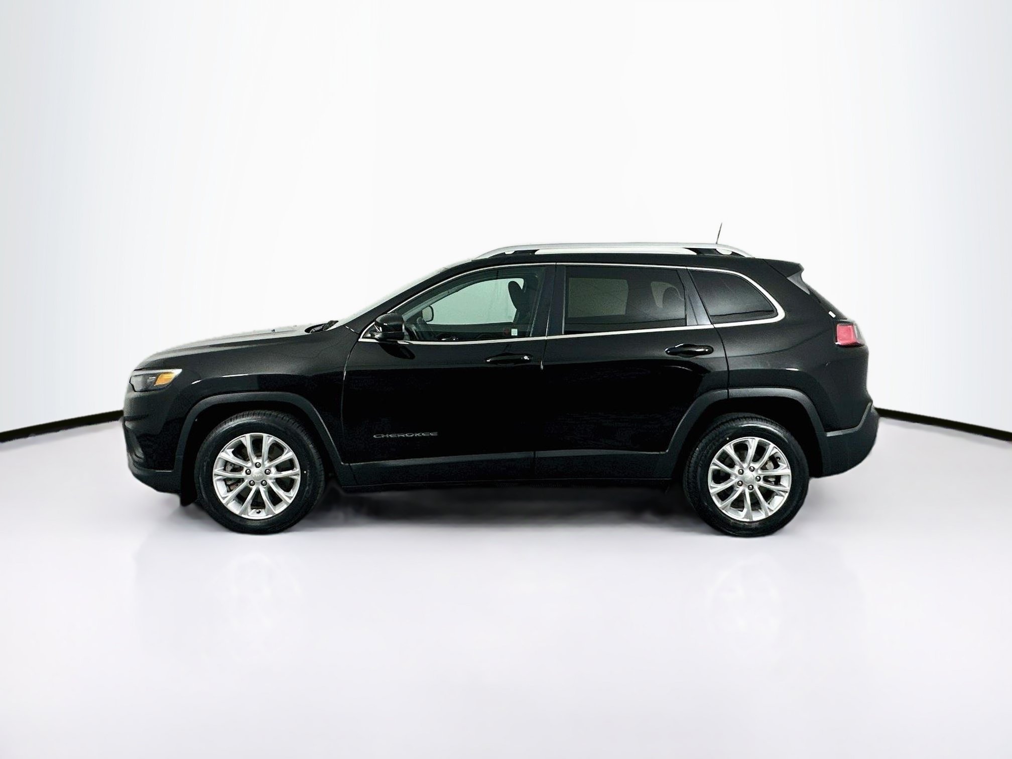 Used 2019 Jeep Cherokee Latitude Latitude FWD