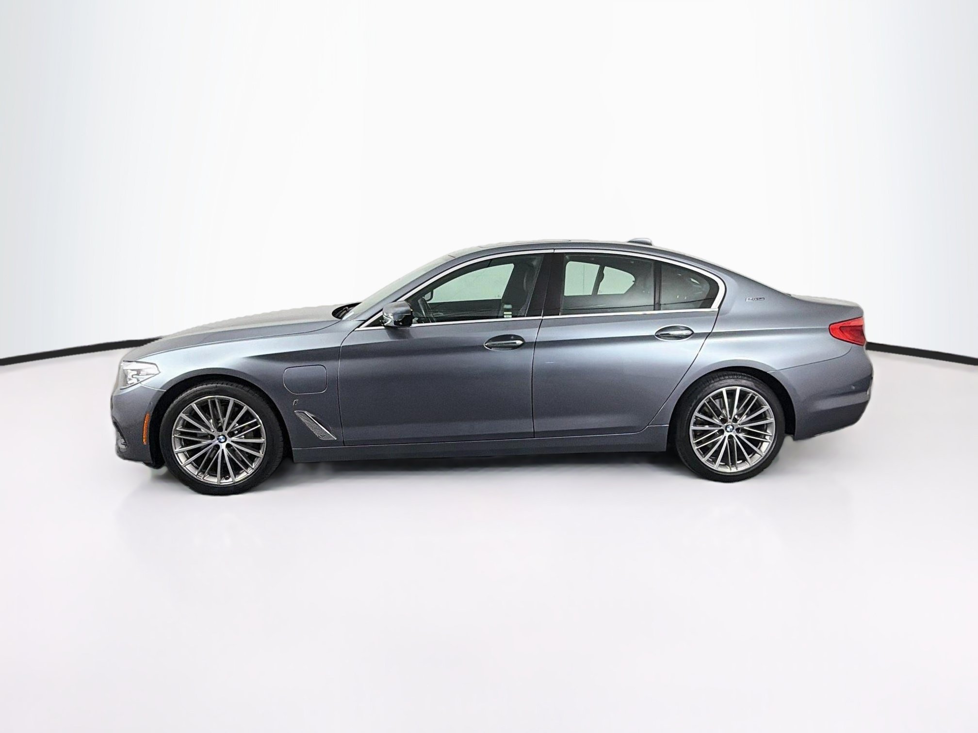 Used 2018 BMW 5 Series 530e iPerformance 530e iPerformance Plug-In Hybrid
