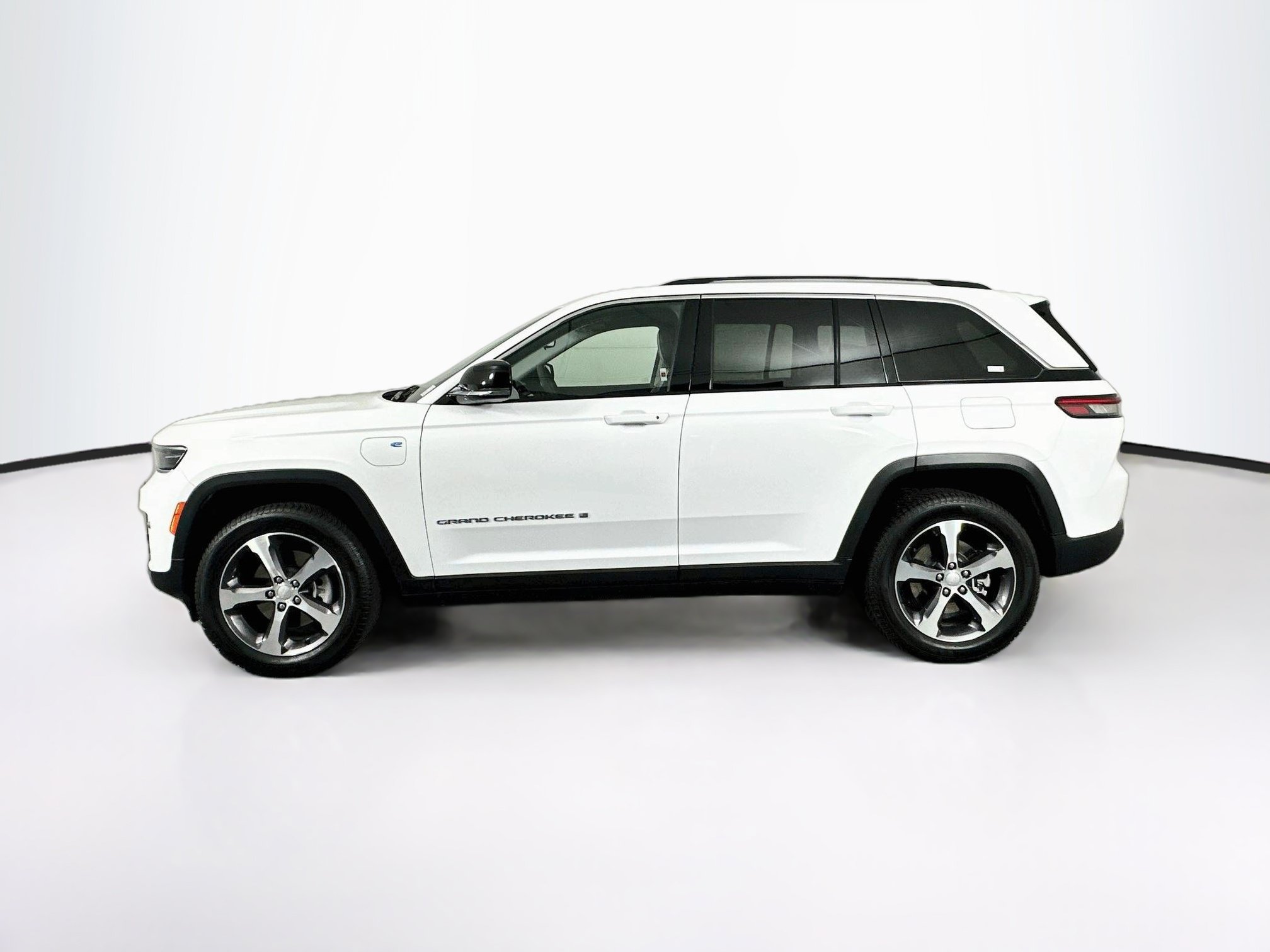 Used 2023 Jeep Grand Cherokee 4xe Grand Cherokee 4xe (4x4) 4x4