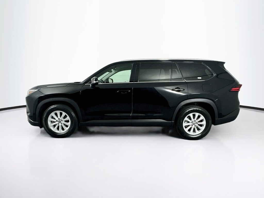 Used 2025 Toyota Grand Highlander XLE XLE AWD