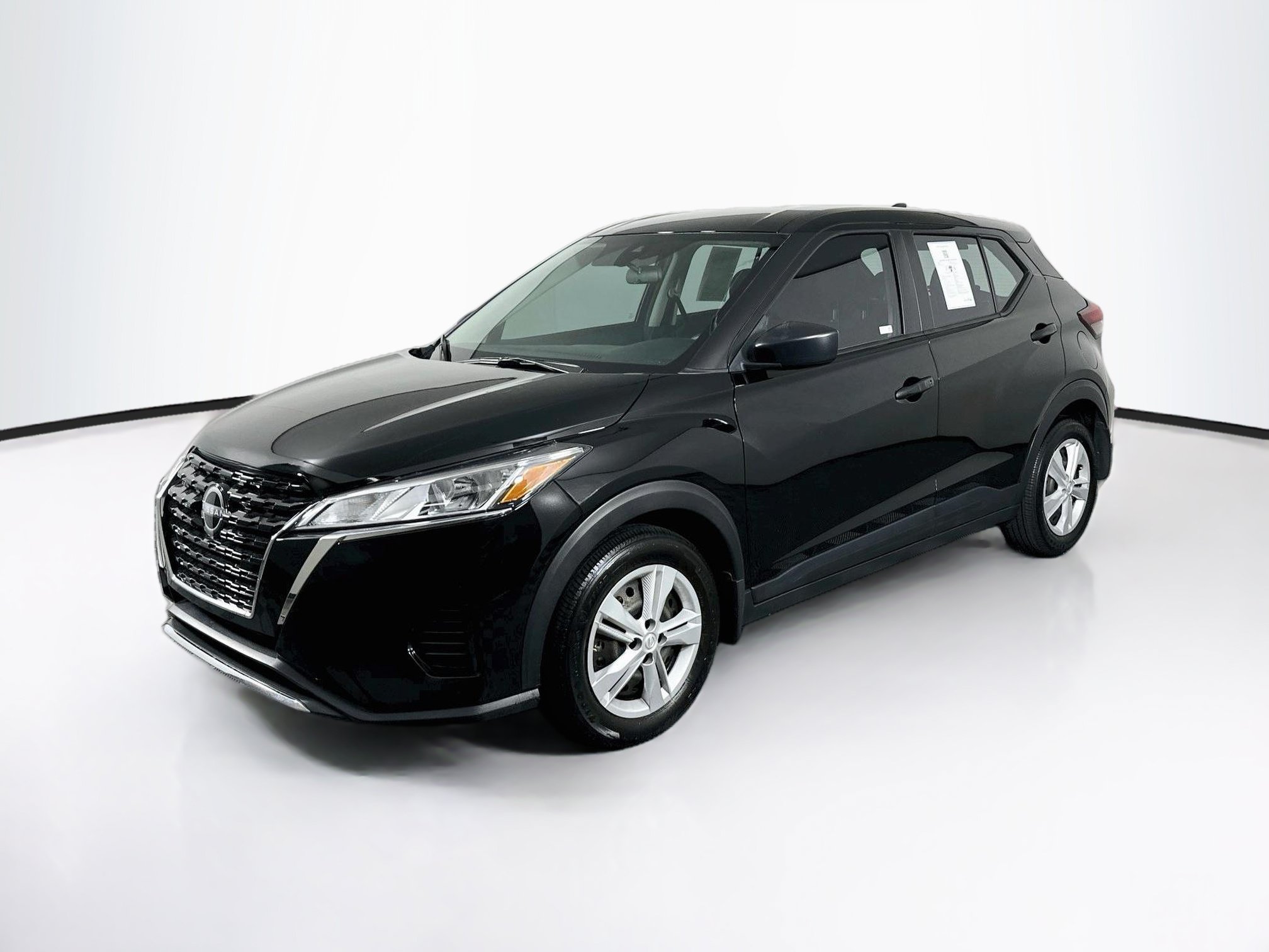 Used 2025 Nissan Kicks Play S S FWD