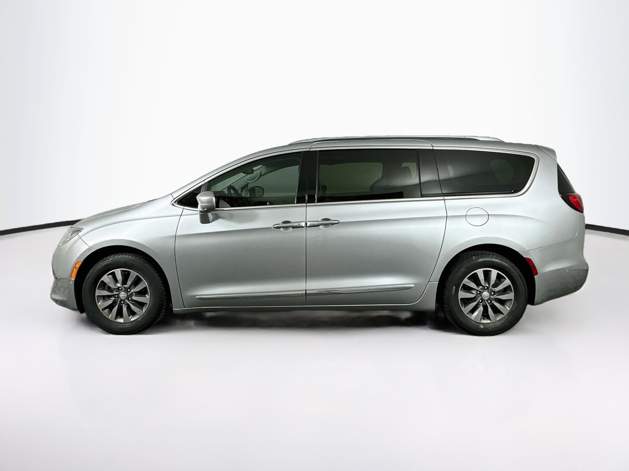 Used 2019 Chrysler Pacifica Touring L Plus Touring L Plus FWD