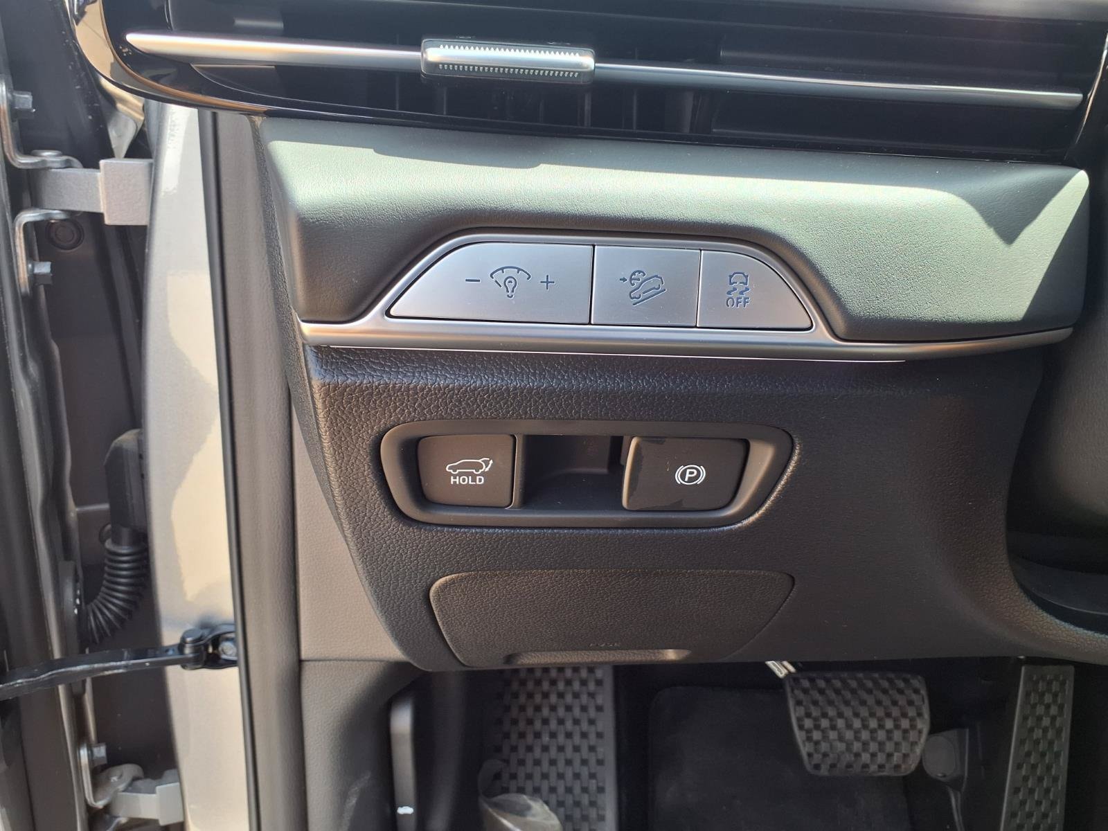 2026 GENESIS GV80 Standard - Photo 16