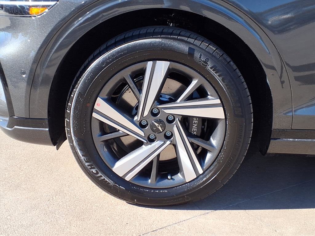 2026 GENESIS GV70 Sport Advanced - Photo 16