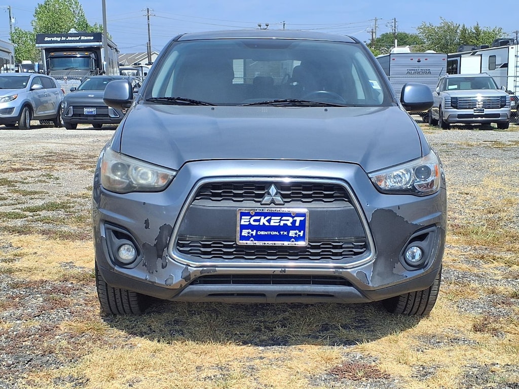 Used 2013 Mitsubishi Outlander Sport SE 2WD CVT SE