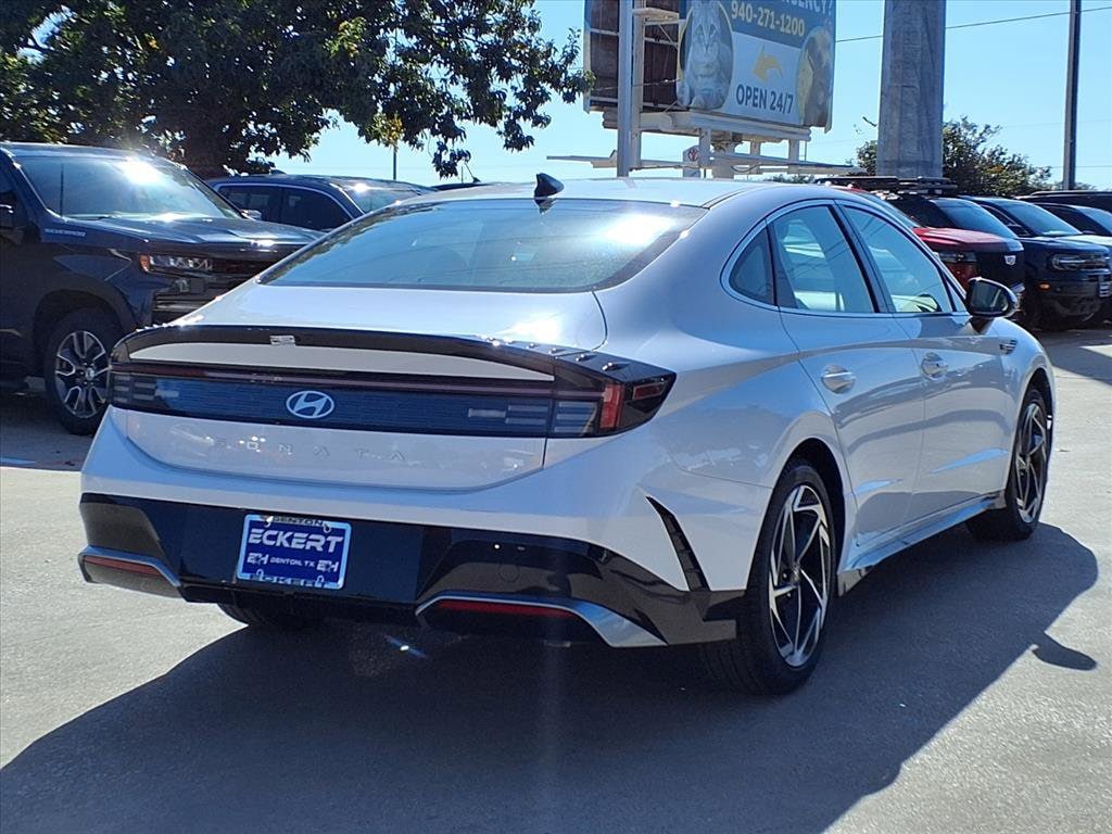 New 2026 Hyundai Sonata SEL Sport Sedan