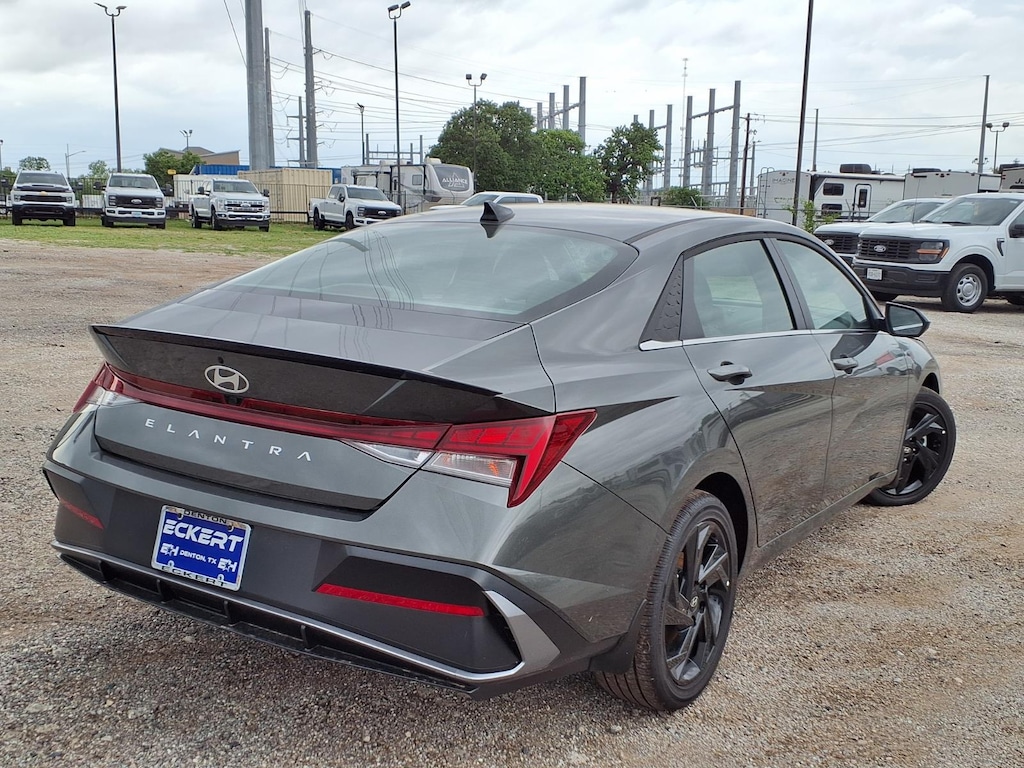 New 2026 Hyundai Elantra SEL Sport Premium Sedan