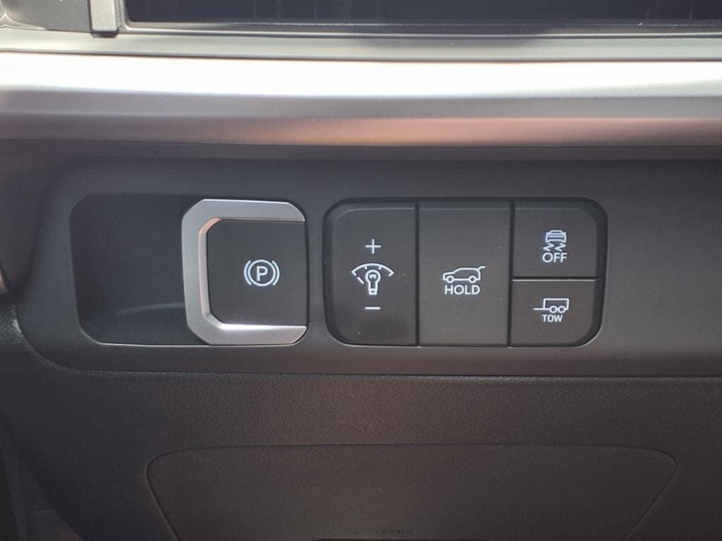2025 Hyundai Santa Fe XRT - Photo 13