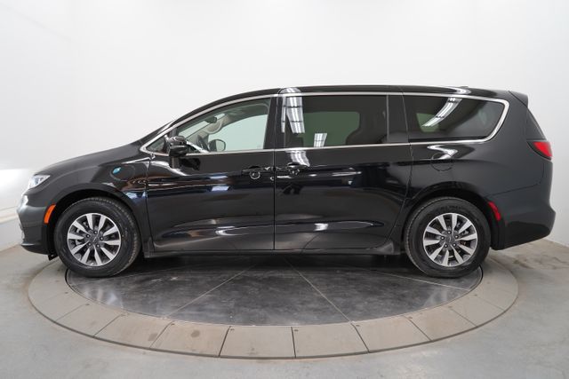 Used 2024 Chrysler Pacifica Hybrid Select Minivan/Van