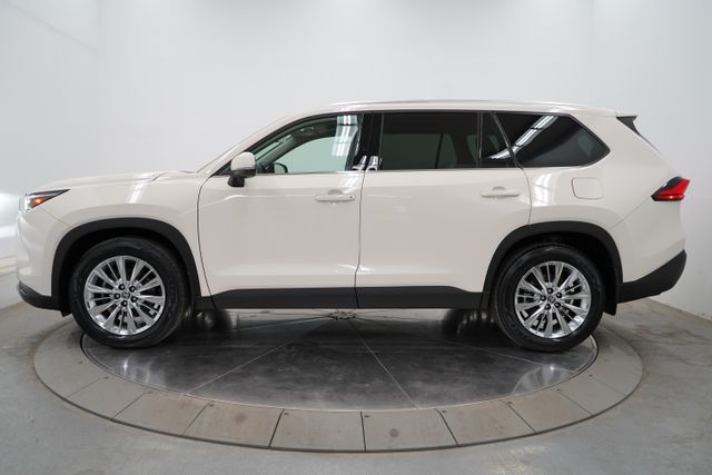 Used 2024 Toyota Grand Highlander Platinum SUV