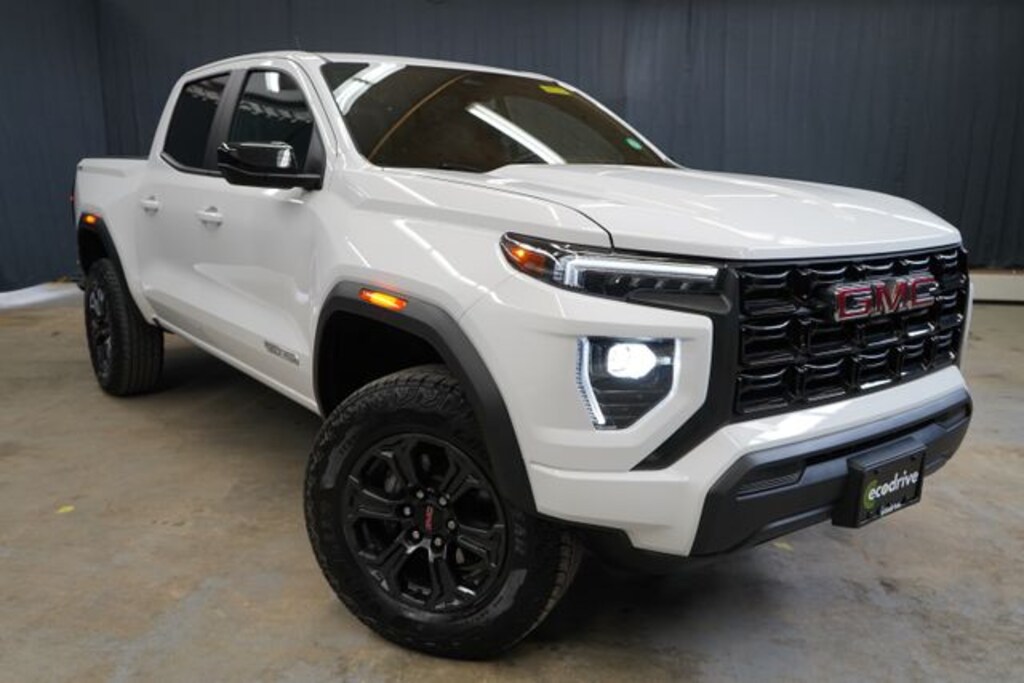Used 2025 GMC Canyon Elevation Truck Crew Cab