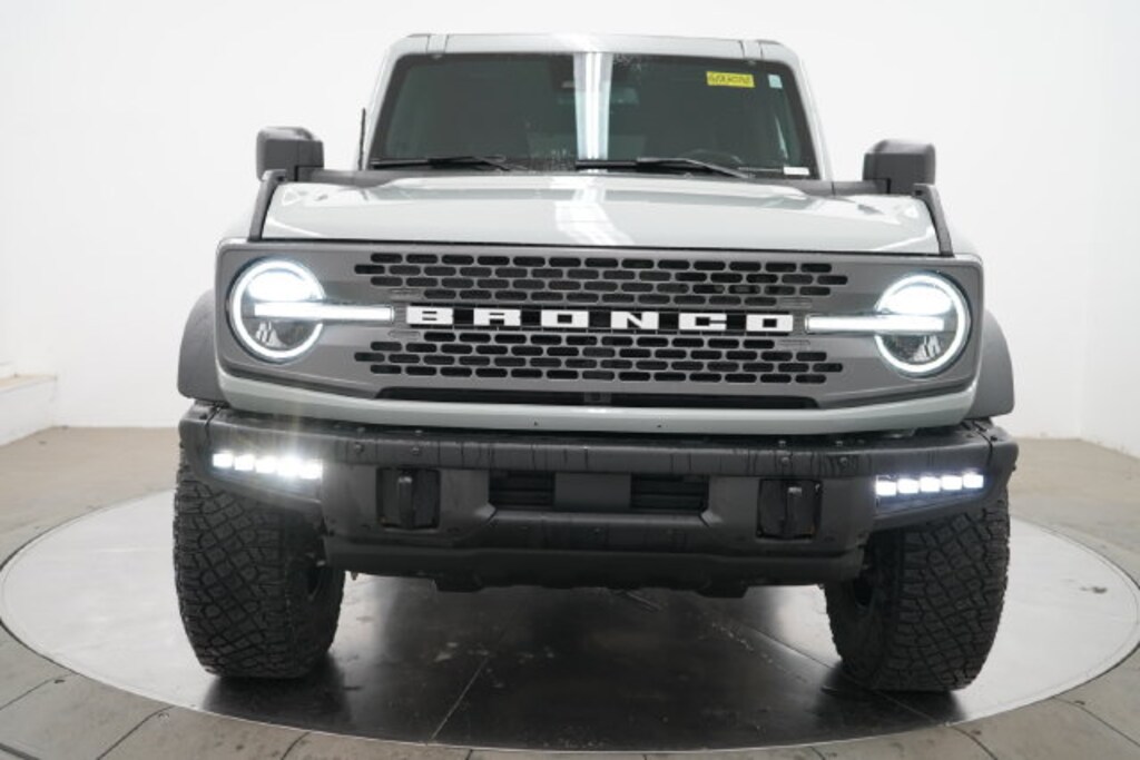 Used 2024 Ford Bronco Badlands SUV