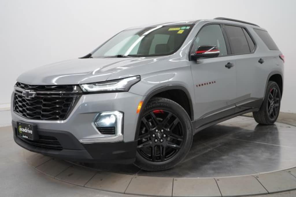 Used 2023 Chevrolet Traverse Premier SUV