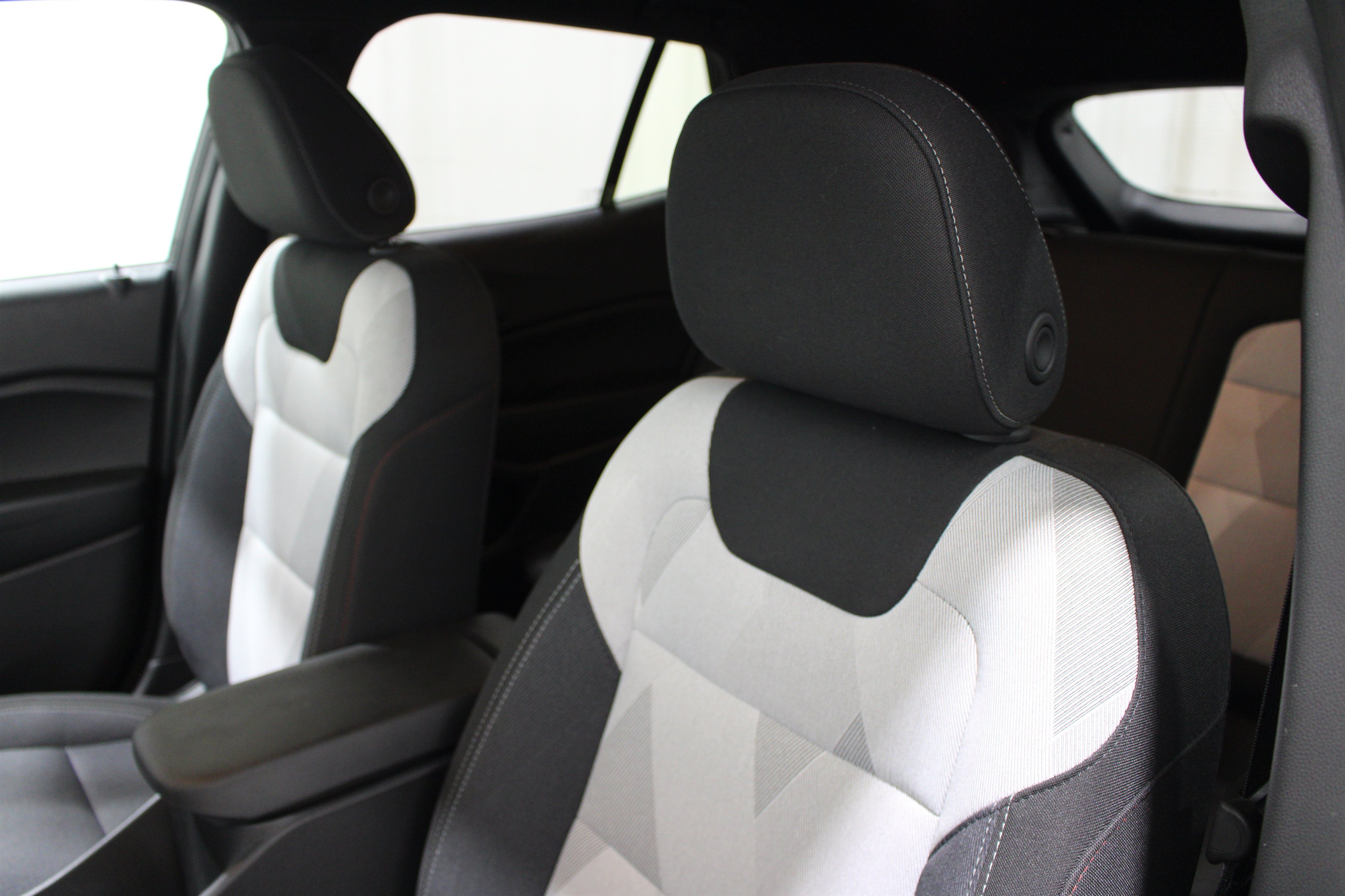 New 2026 Chevrolet Trax 1RS Sport Utility