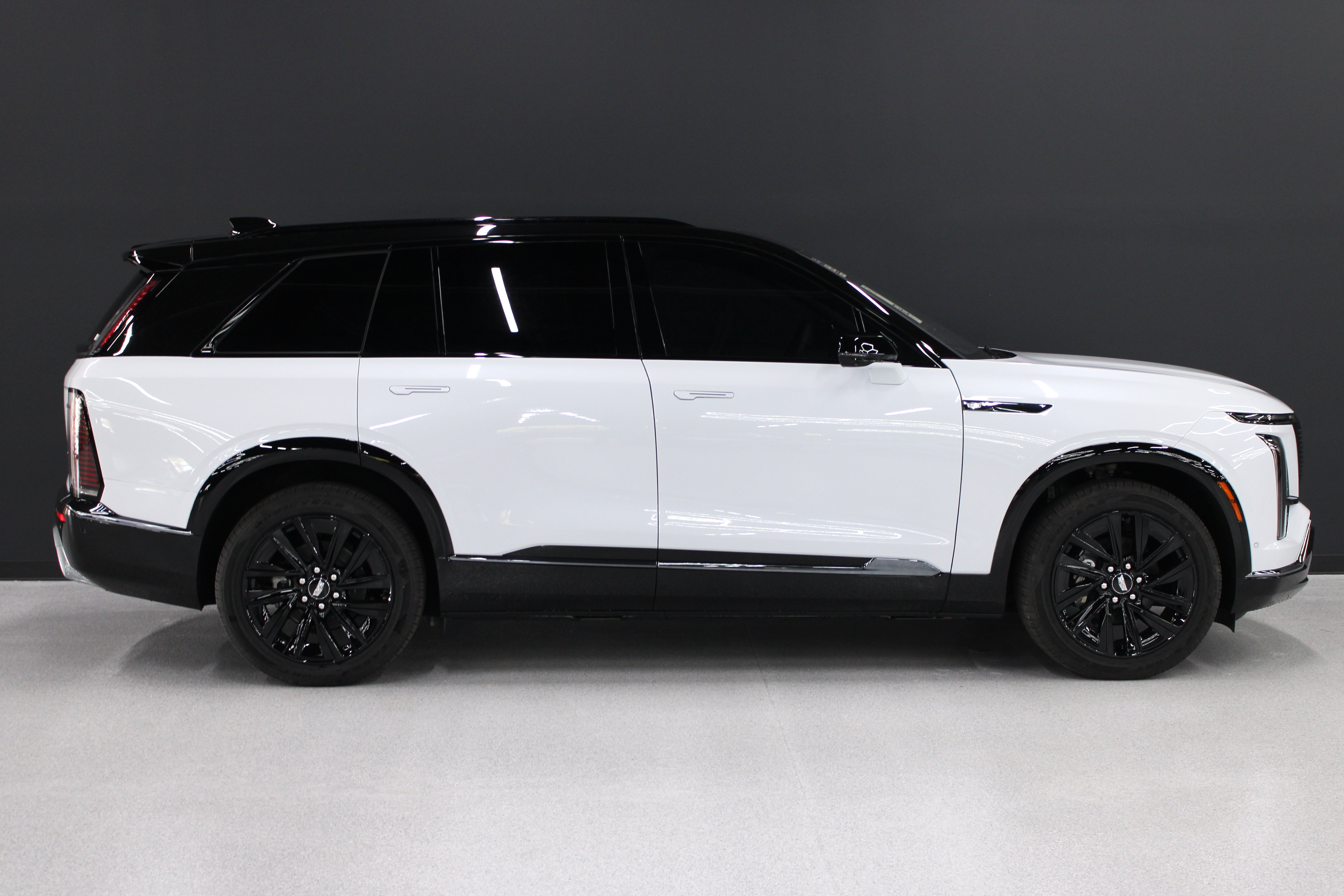 New 2027 Cadillac VISTIQ Sport Sport Utility