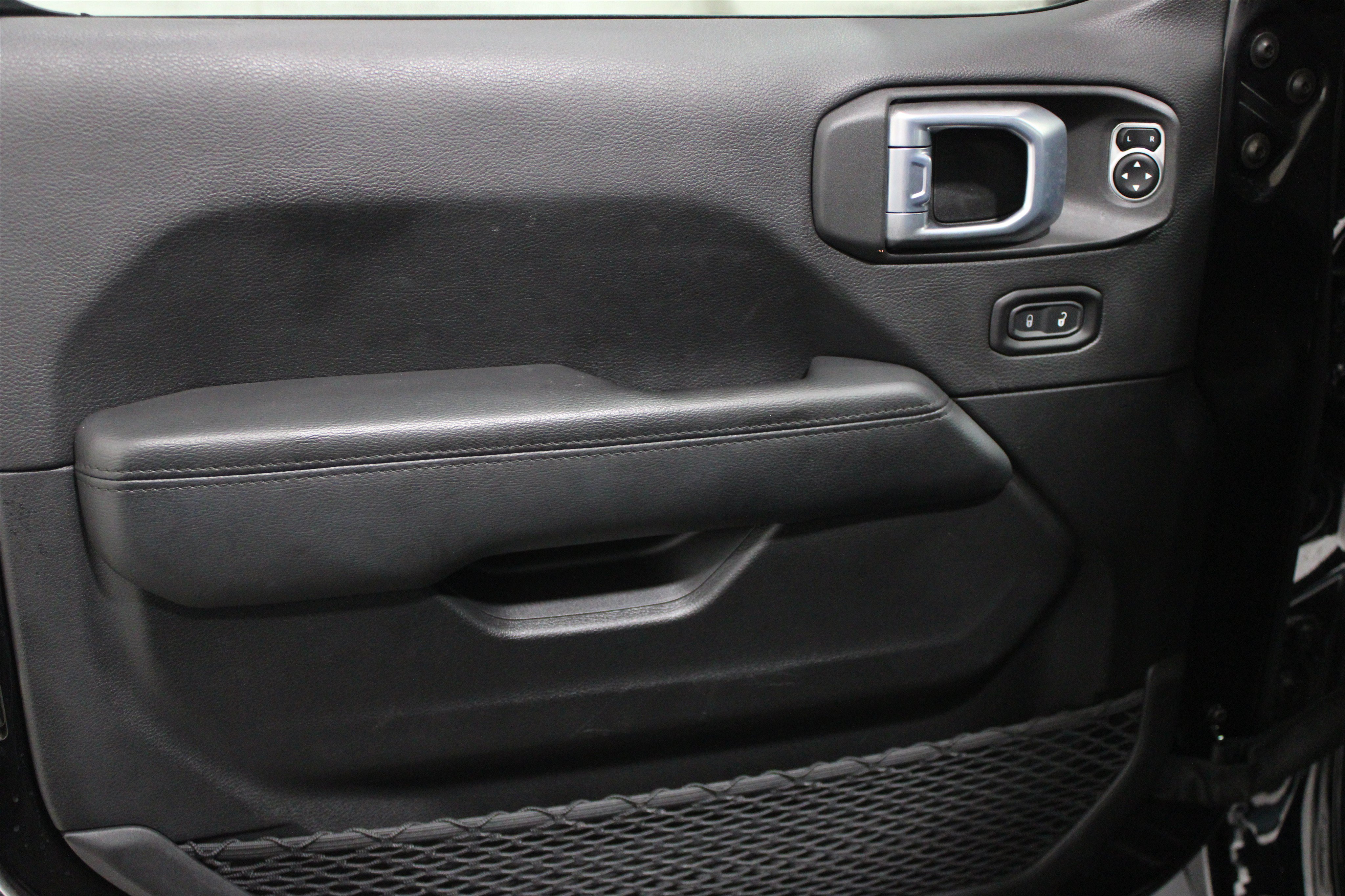 Used 2021 Jeep Wrangler Unlimited Sahara SUV