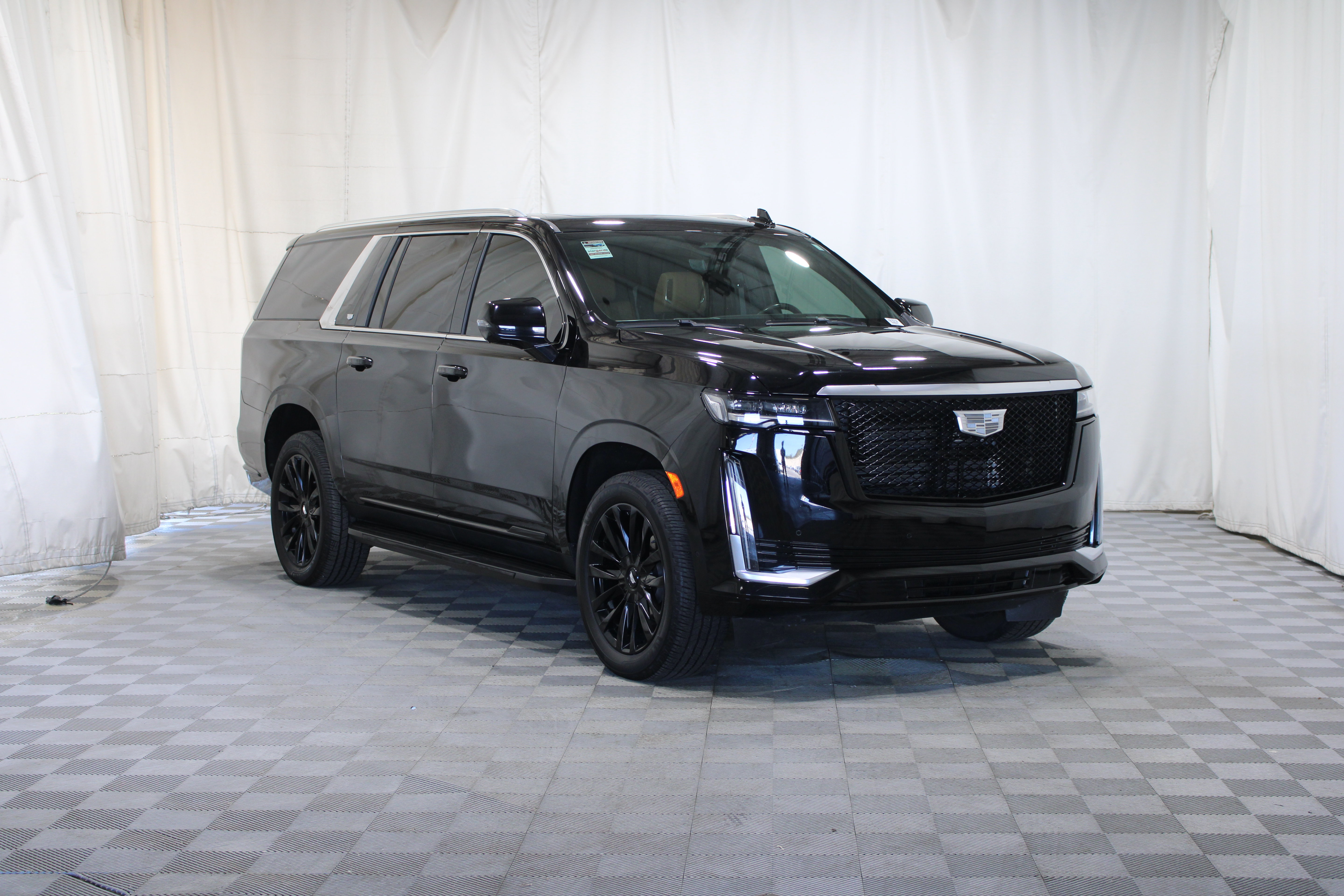 2023 Cadillac Escalade ESV