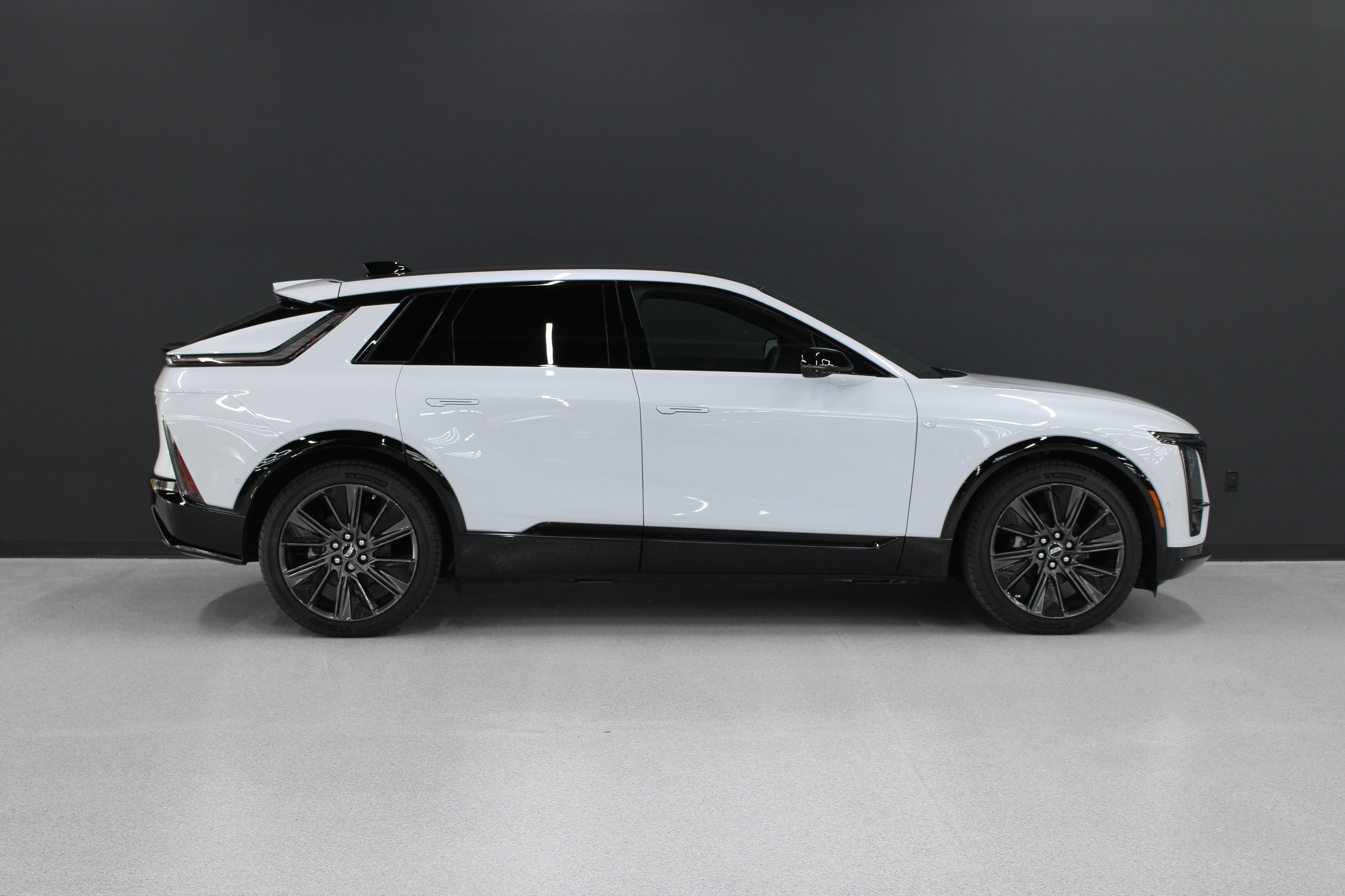 New 2027 Cadillac LYRIQ Signature Sport Sport Utility