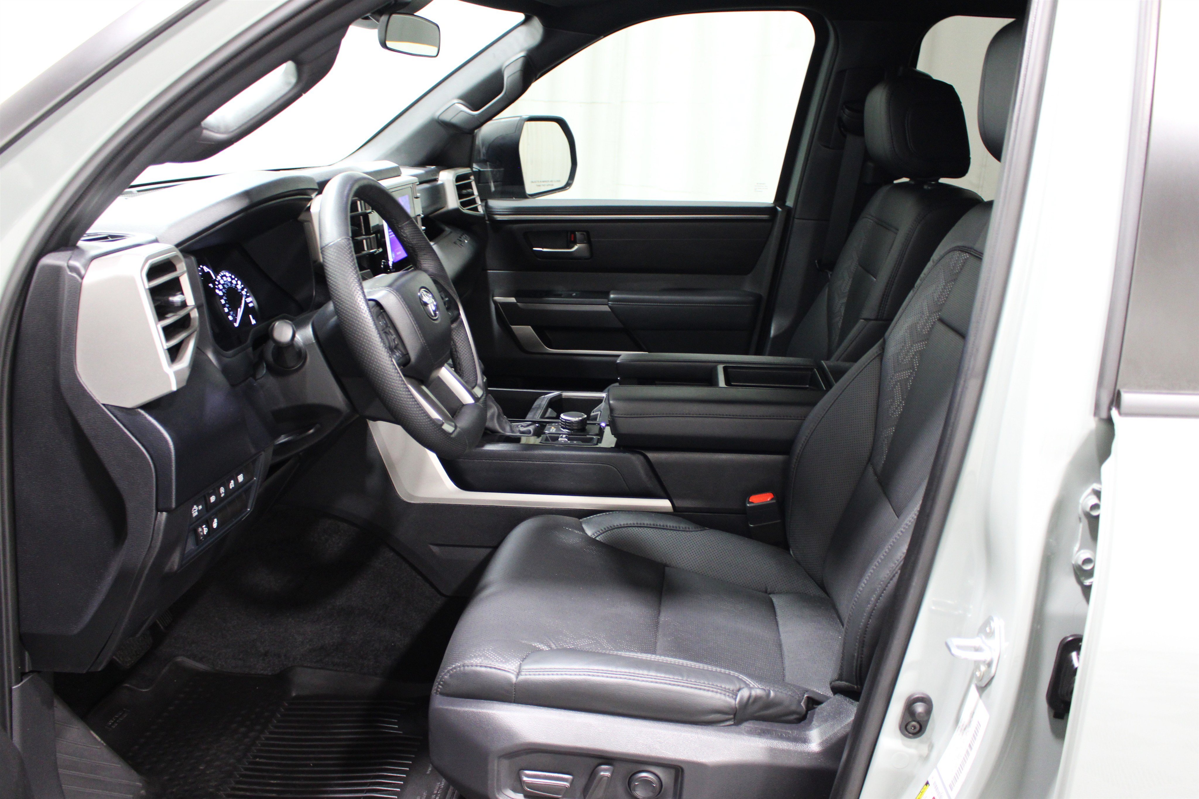 Used 2025 Toyota Tundra SR5 Truck CrewMax