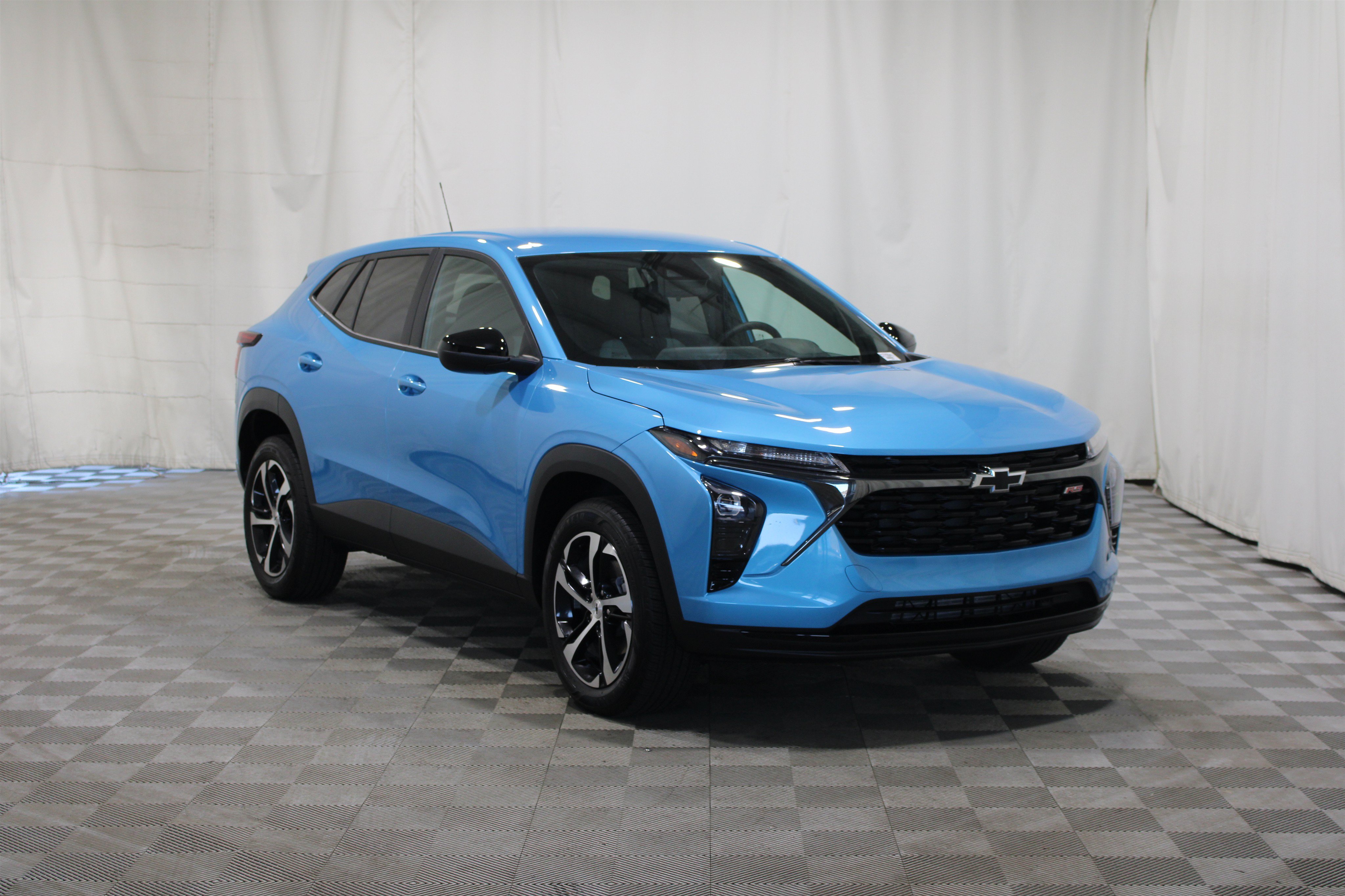Used 2025 Chevrolet Trax 1RS SUV
